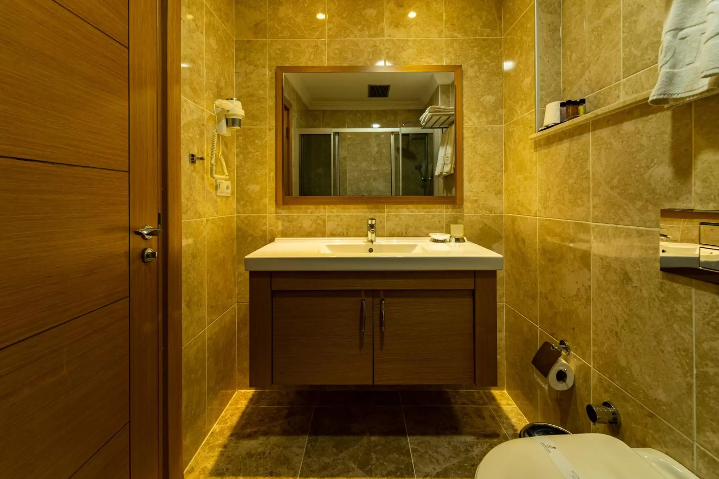 Shower, Bathroom in Levent Hotel Istanbul