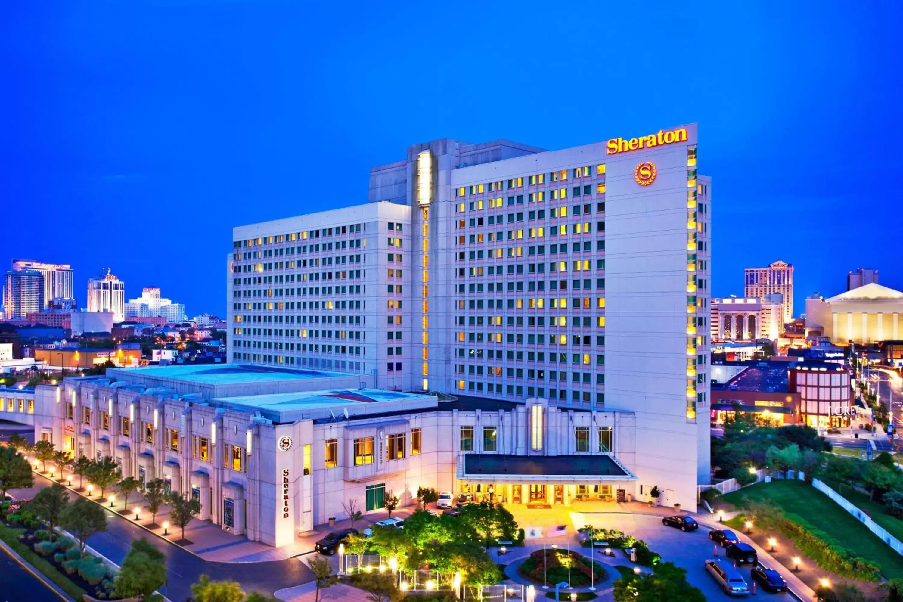 Property building in Sheraton Atlantic City Convention Center Hotel