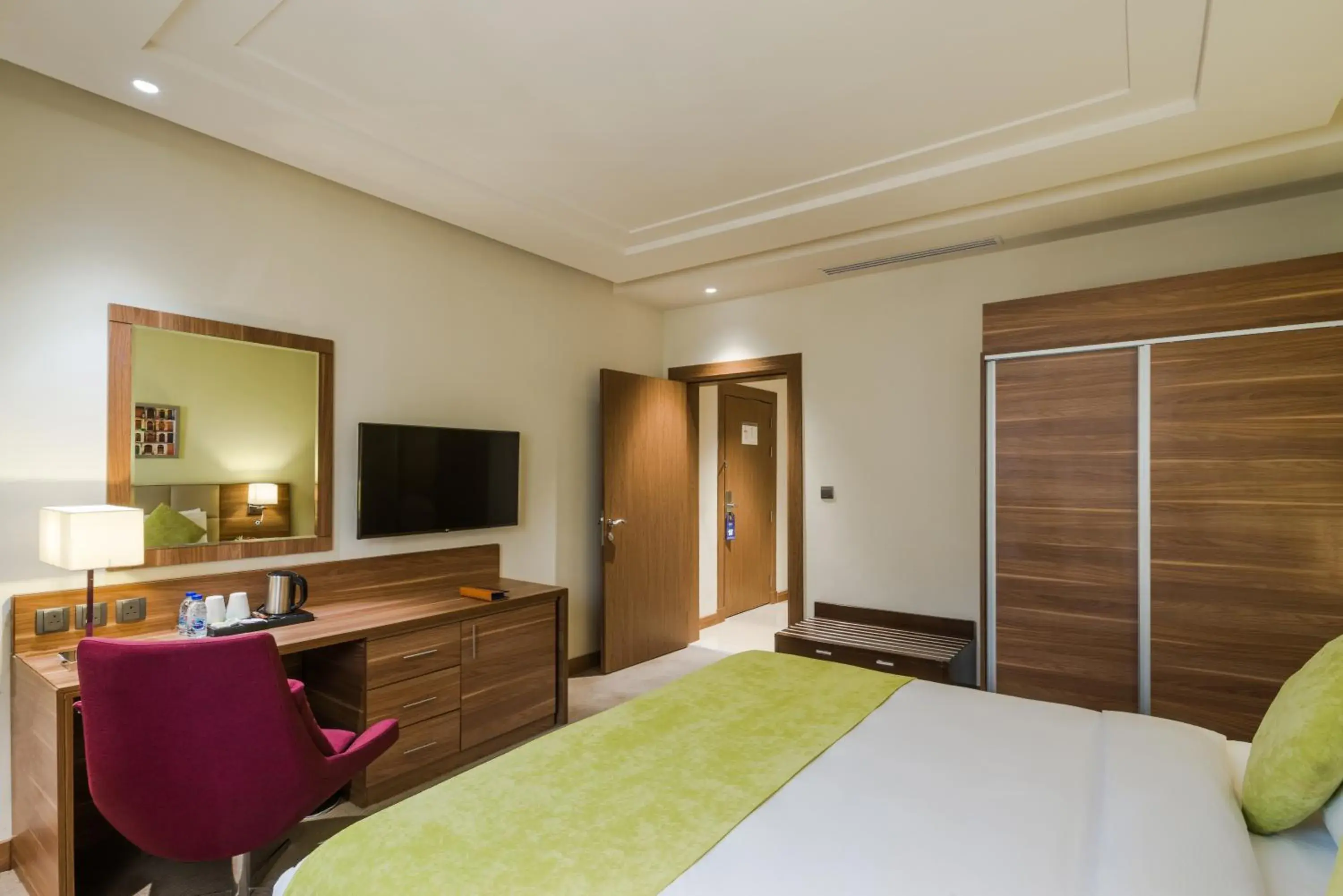 Bedroom, Bed in Mena Hotel Tabuk