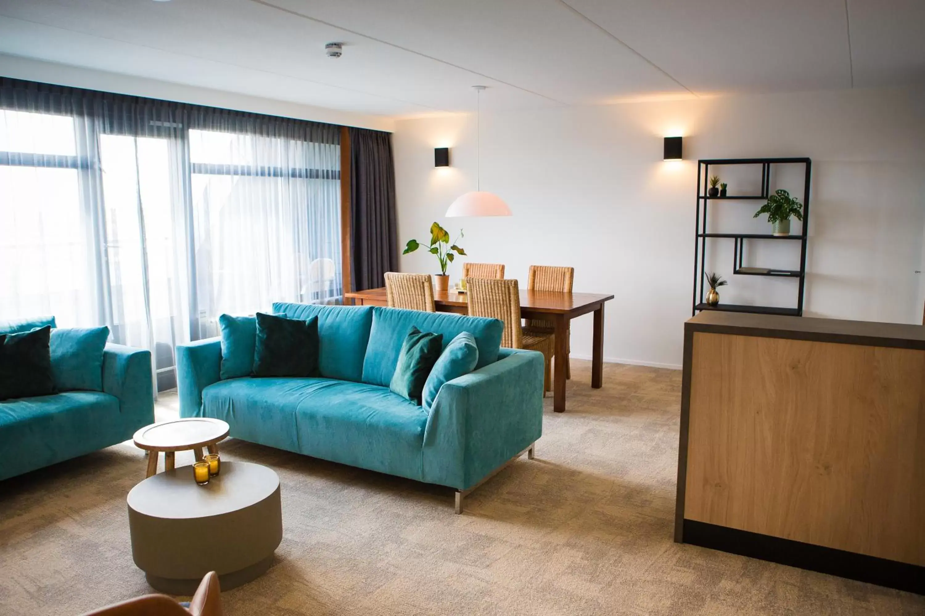 Living room, Seating Area in Paal 8 Hotel aan Zee