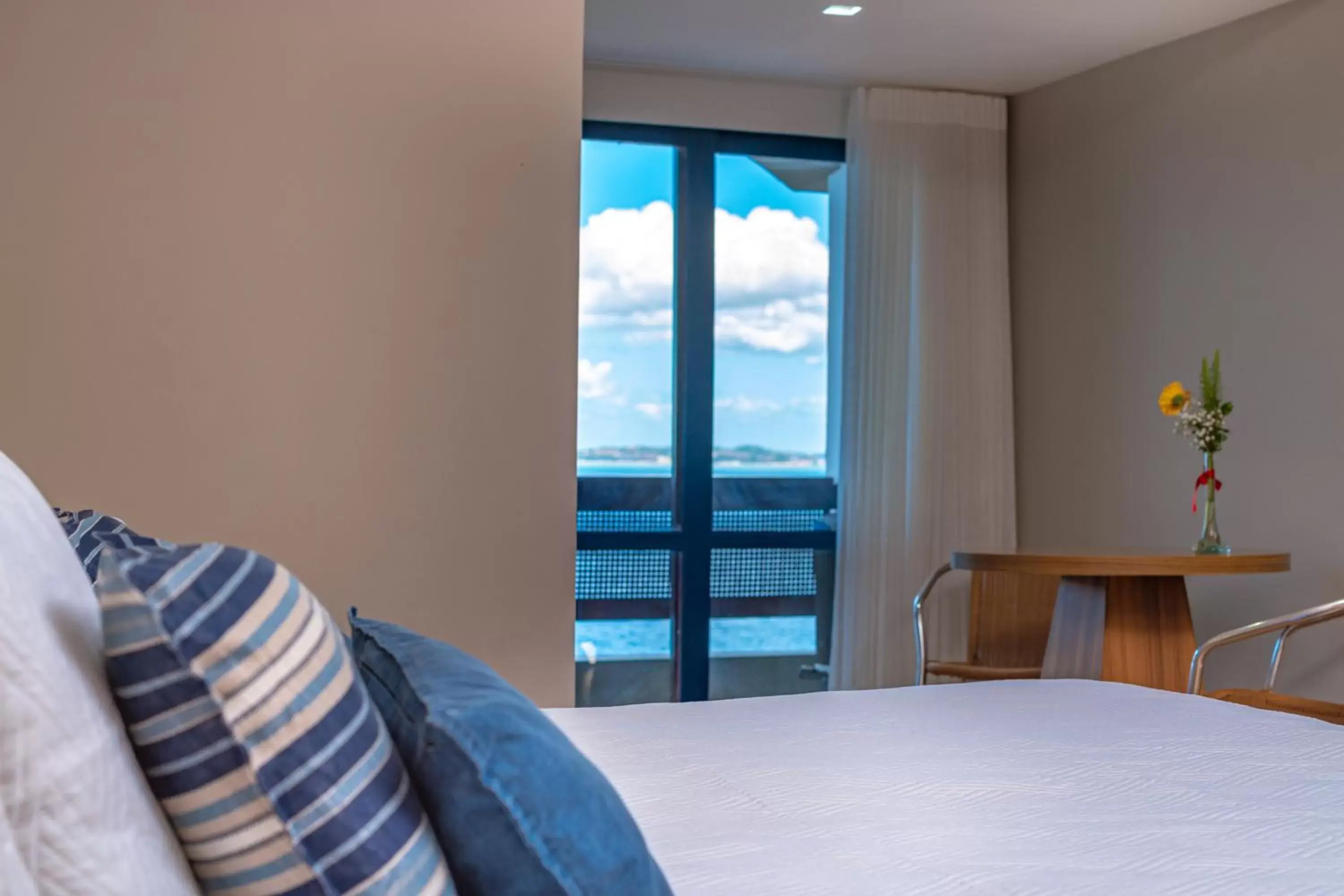 Bedroom, Mountain View in Grande Hotel da Barra