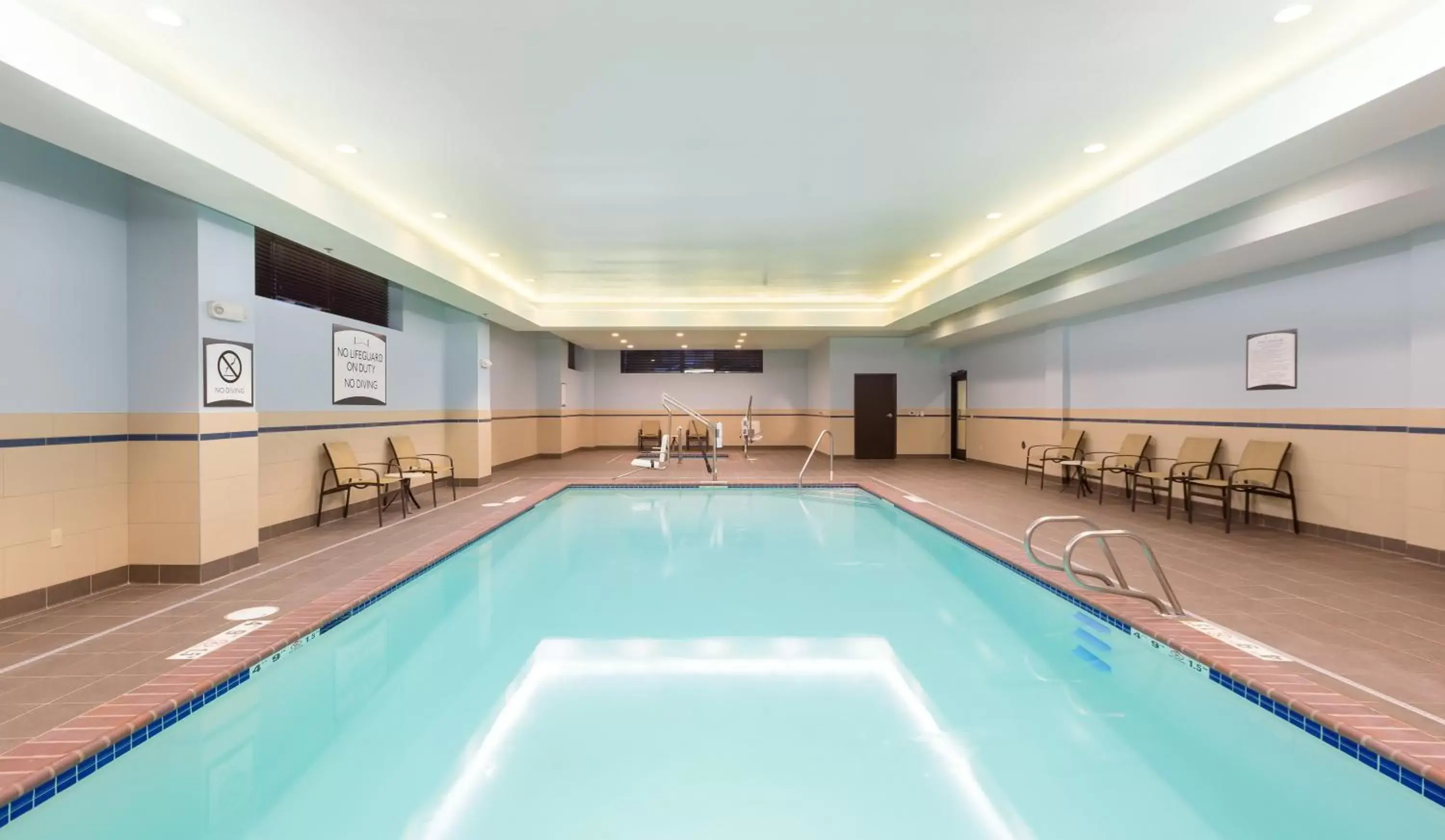 Swimming Pool in Staybridge Suites Seattle - Fremont, an IHG Hotel