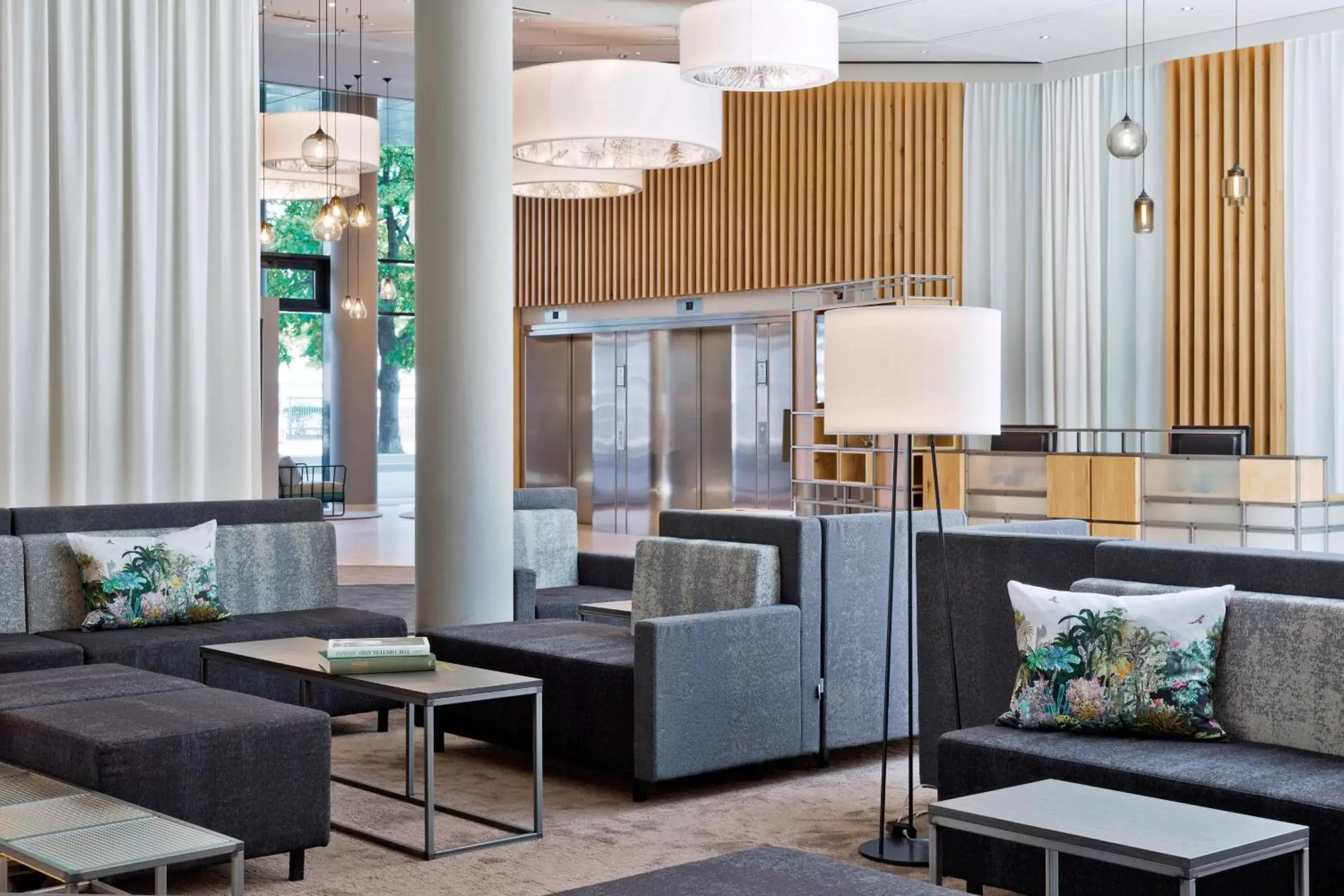 Lobby or reception, Lobby/Reception in Courtyard by Marriott Vienna Prater/Messe