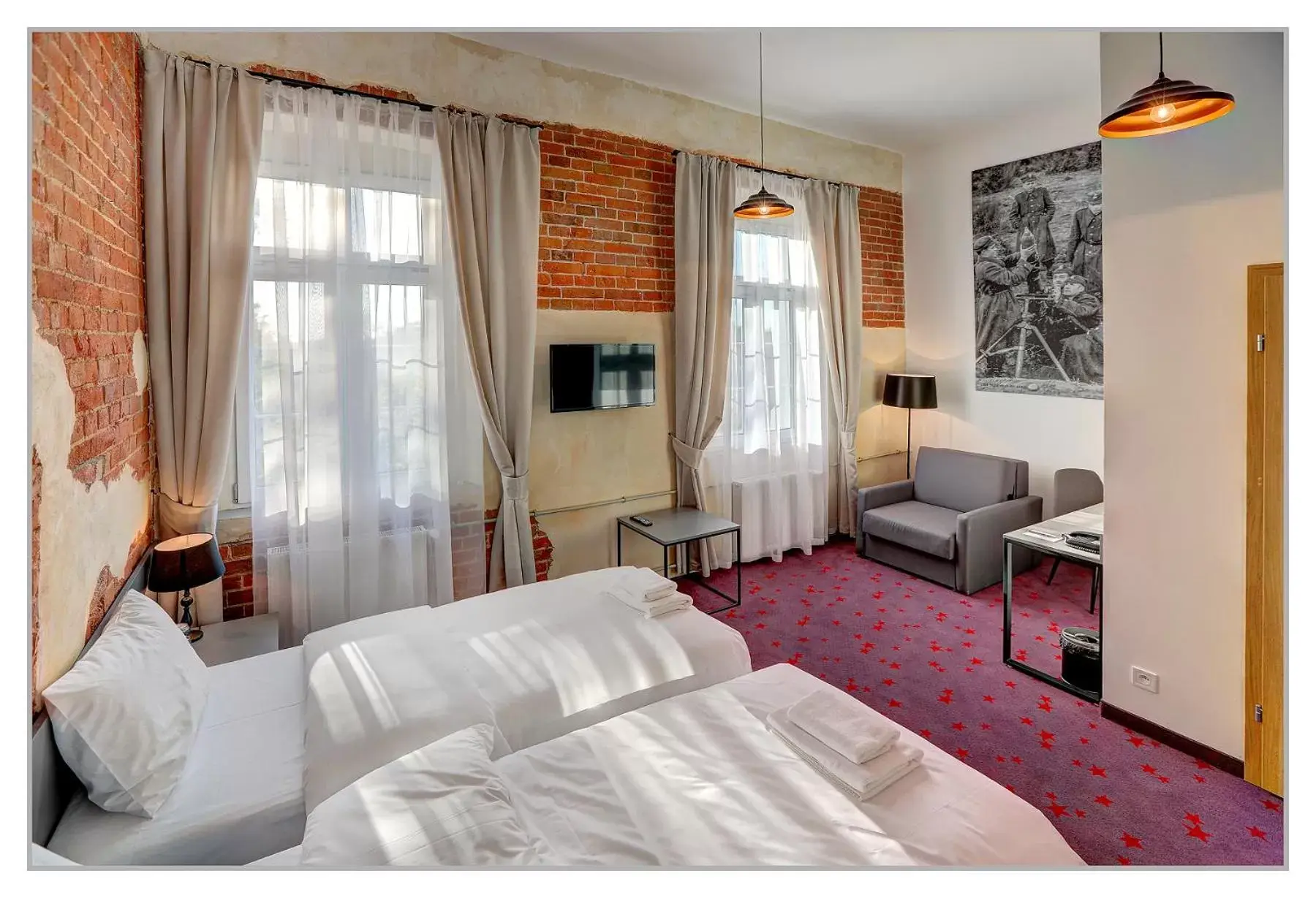 Photo of the whole room, Bed in Koszary Arche Hotel