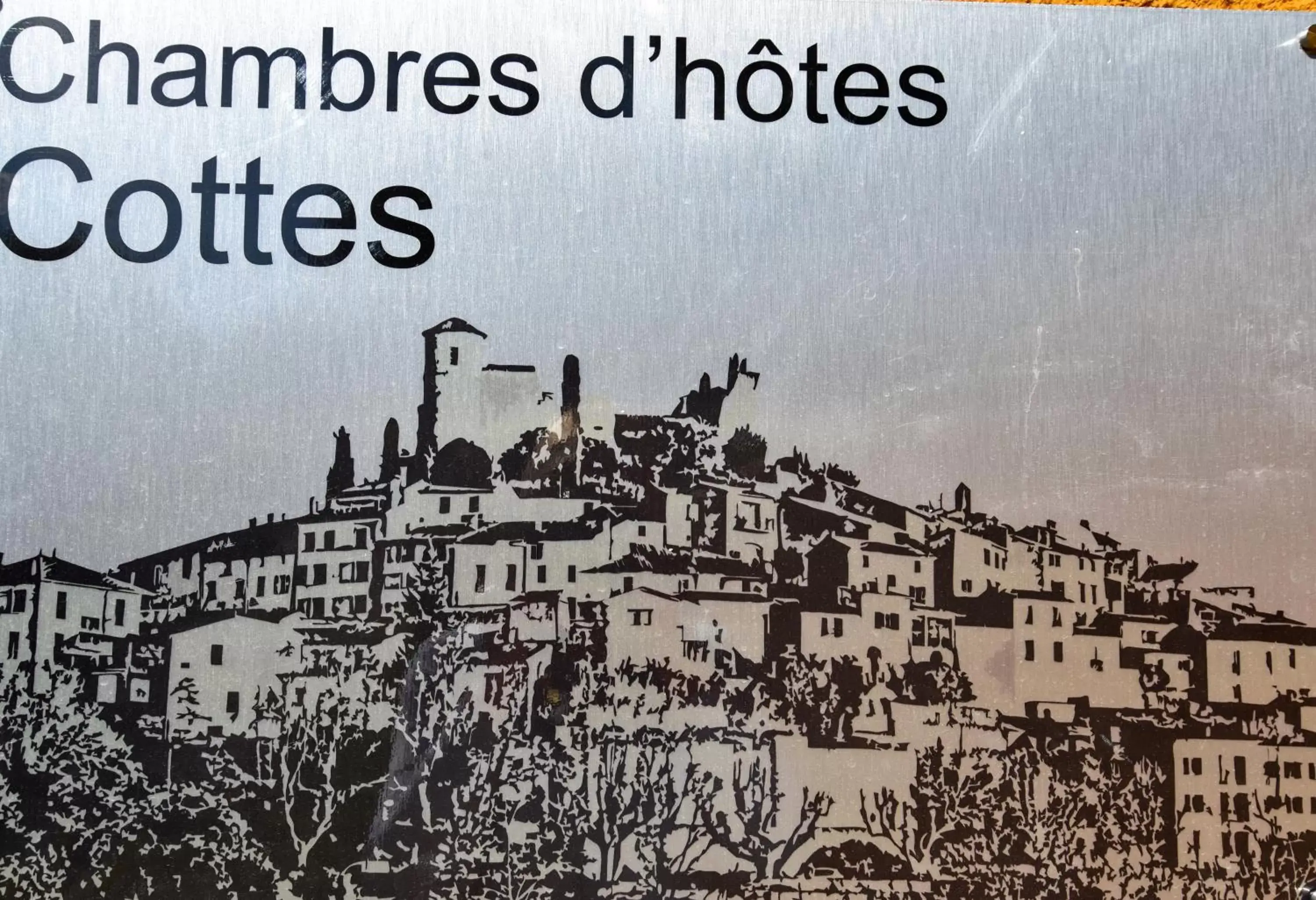 Property logo or sign in Chambre d'hôtes Cottes