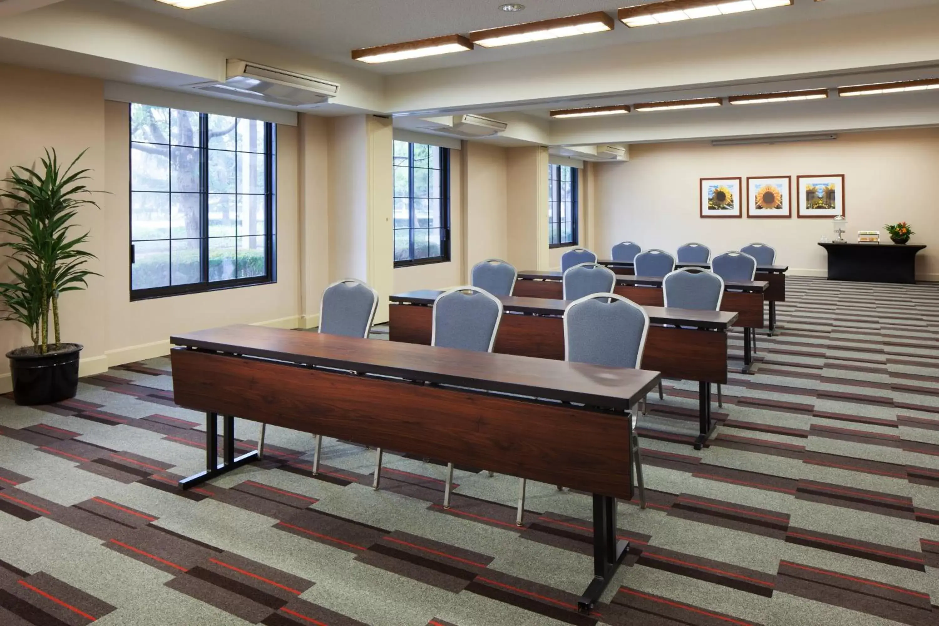 Meeting/conference room in Four Points by Sheraton - Pleasanton