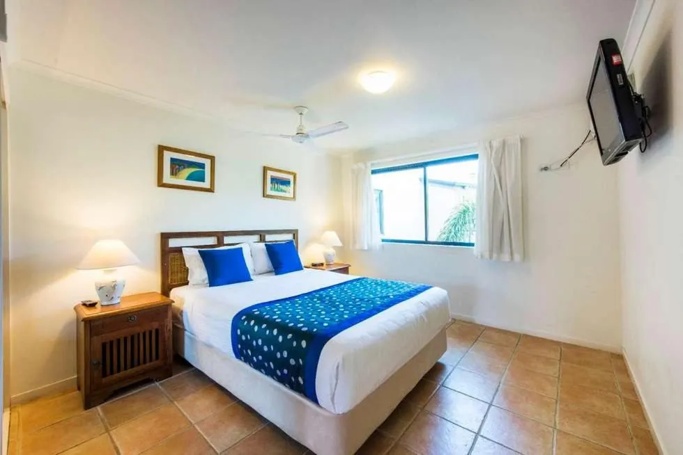 Bedroom, Bed in The Cove Yamba