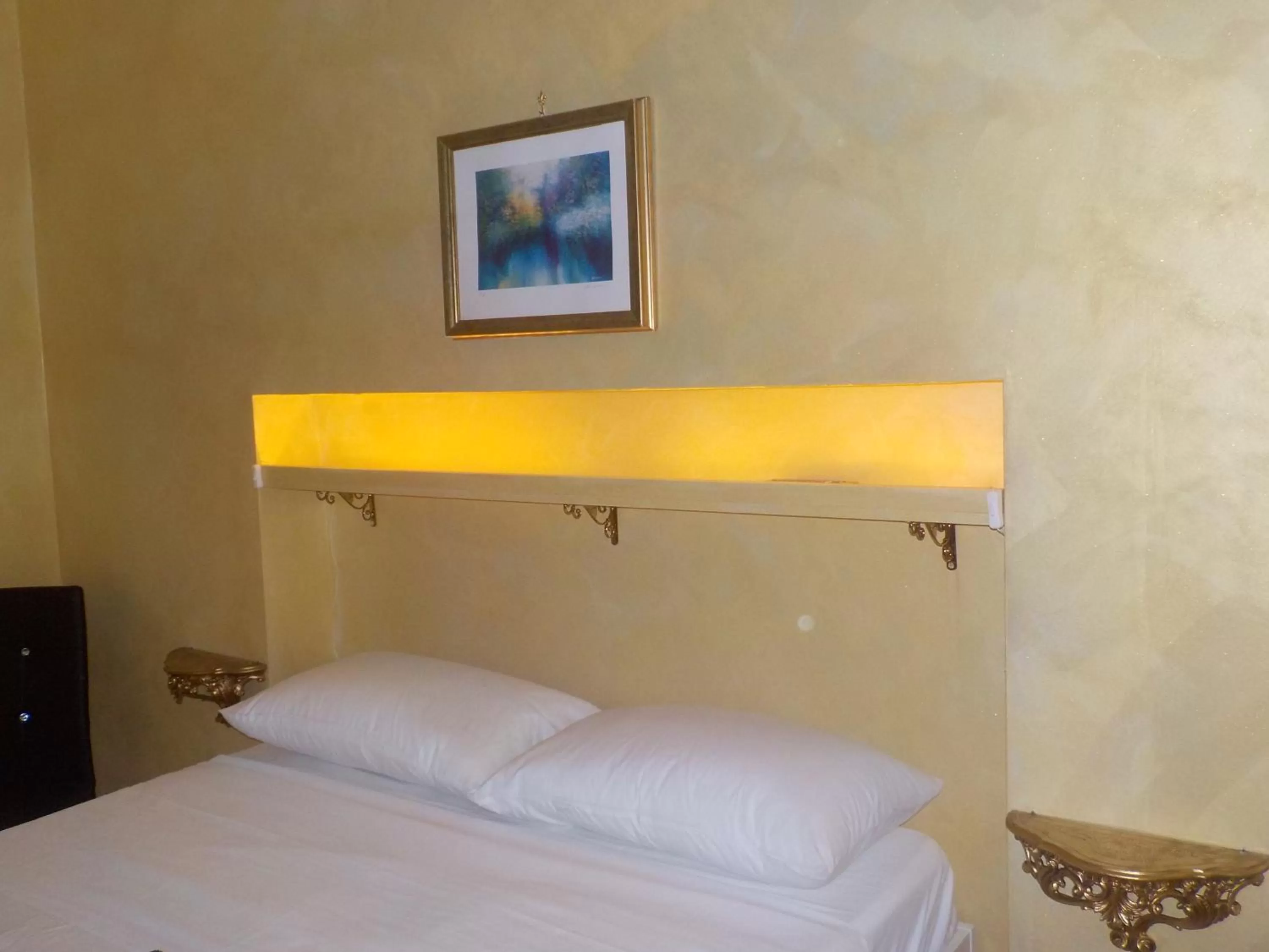 Bed in B&B Roma Royal Residence