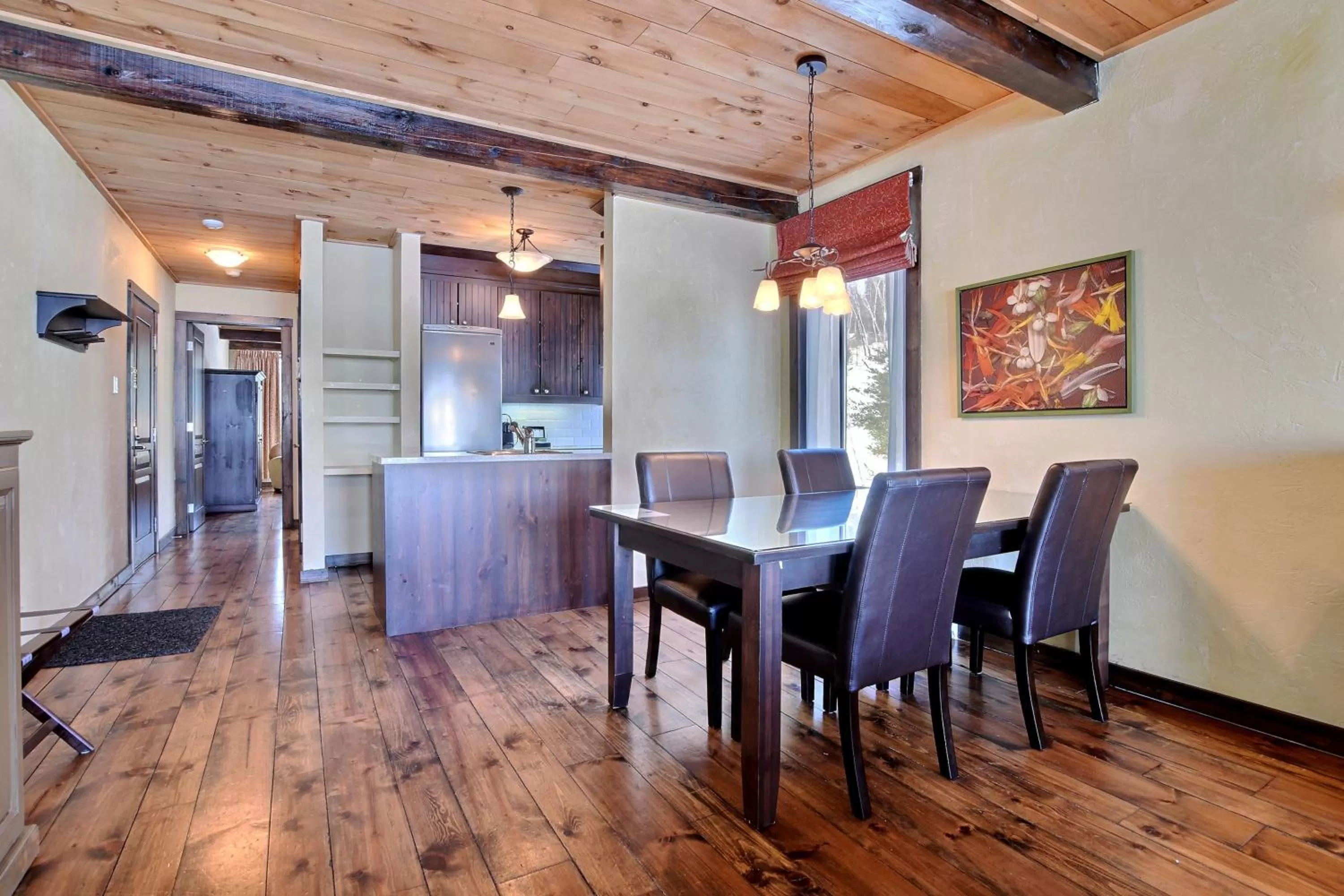 Les Condos Du Lac Taureau- Rooms & Condos