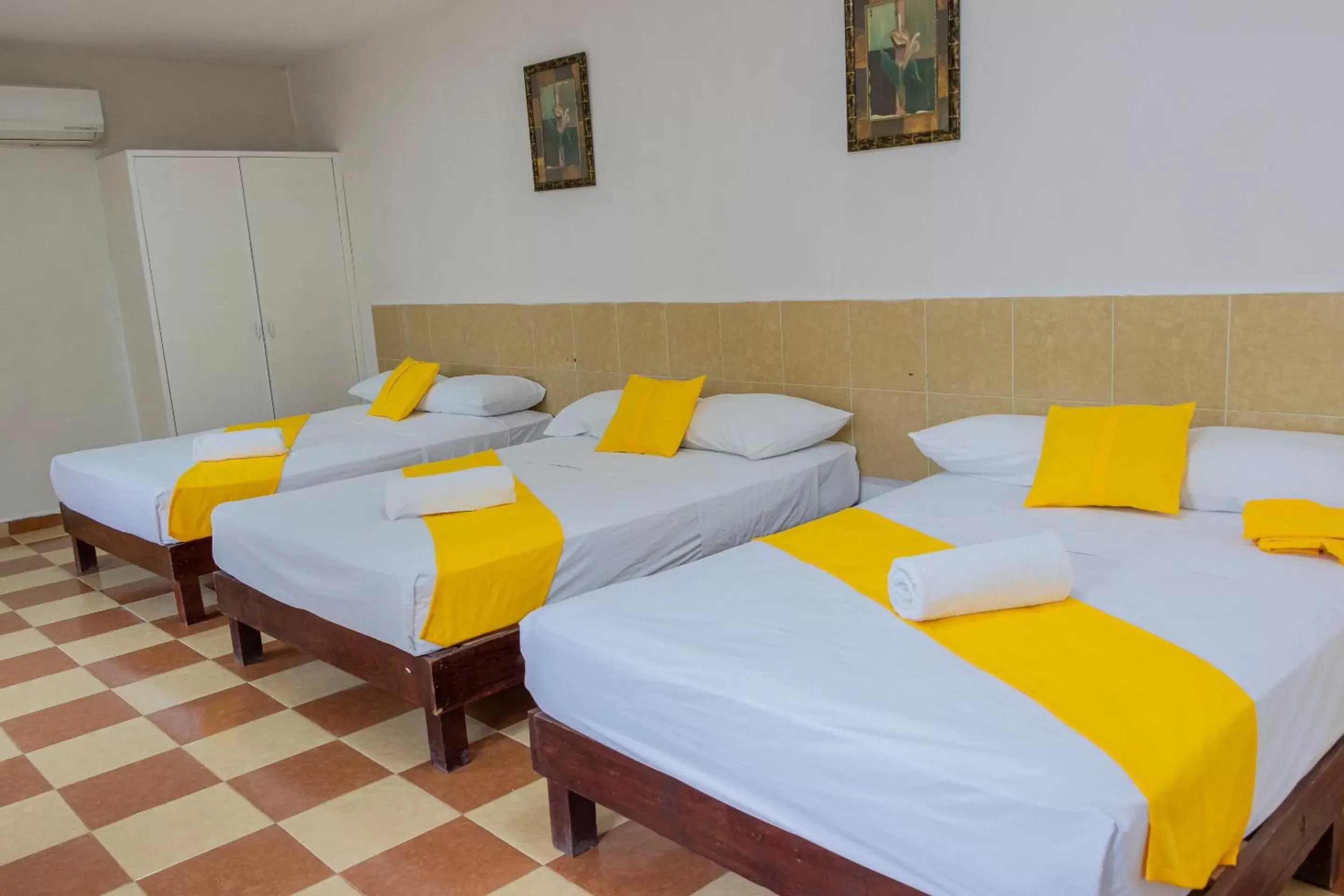 Bedroom, Bed in OYO Hotel Marías,Aeropuerto Internacional de Chetumal