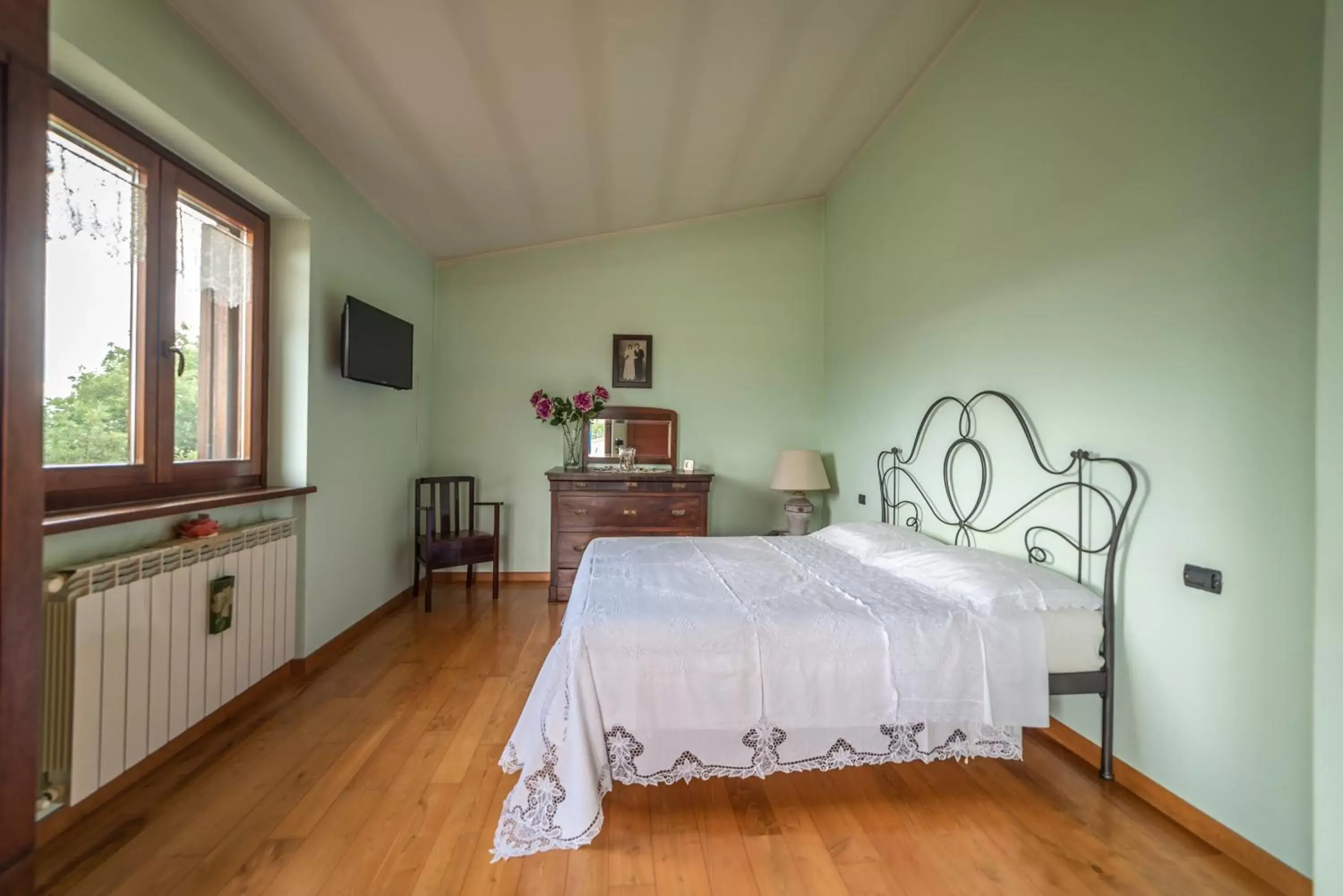 Bed in The Forest House