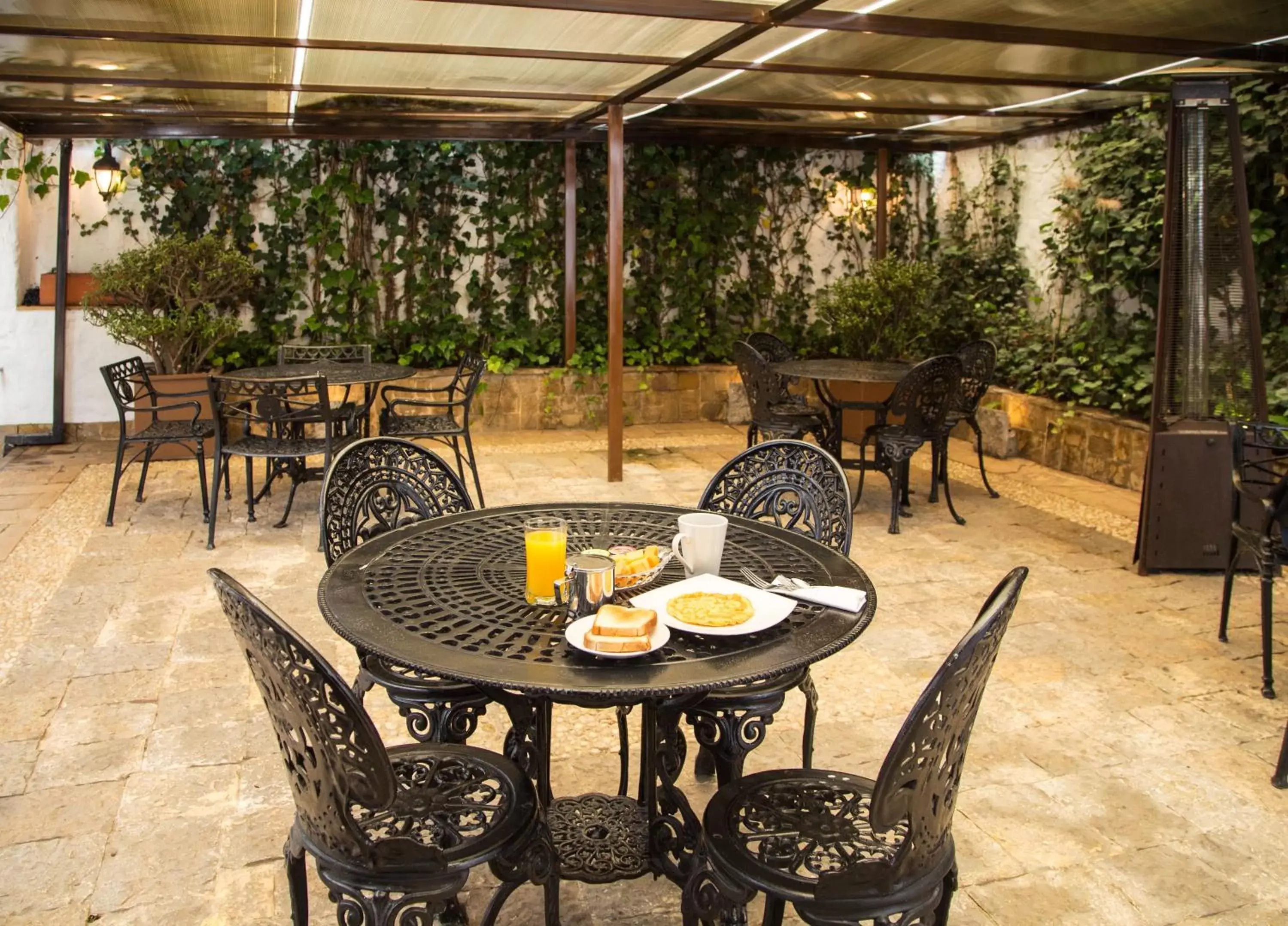Breakfast, Restaurant/Places to Eat in Hotel Casona Usaquen