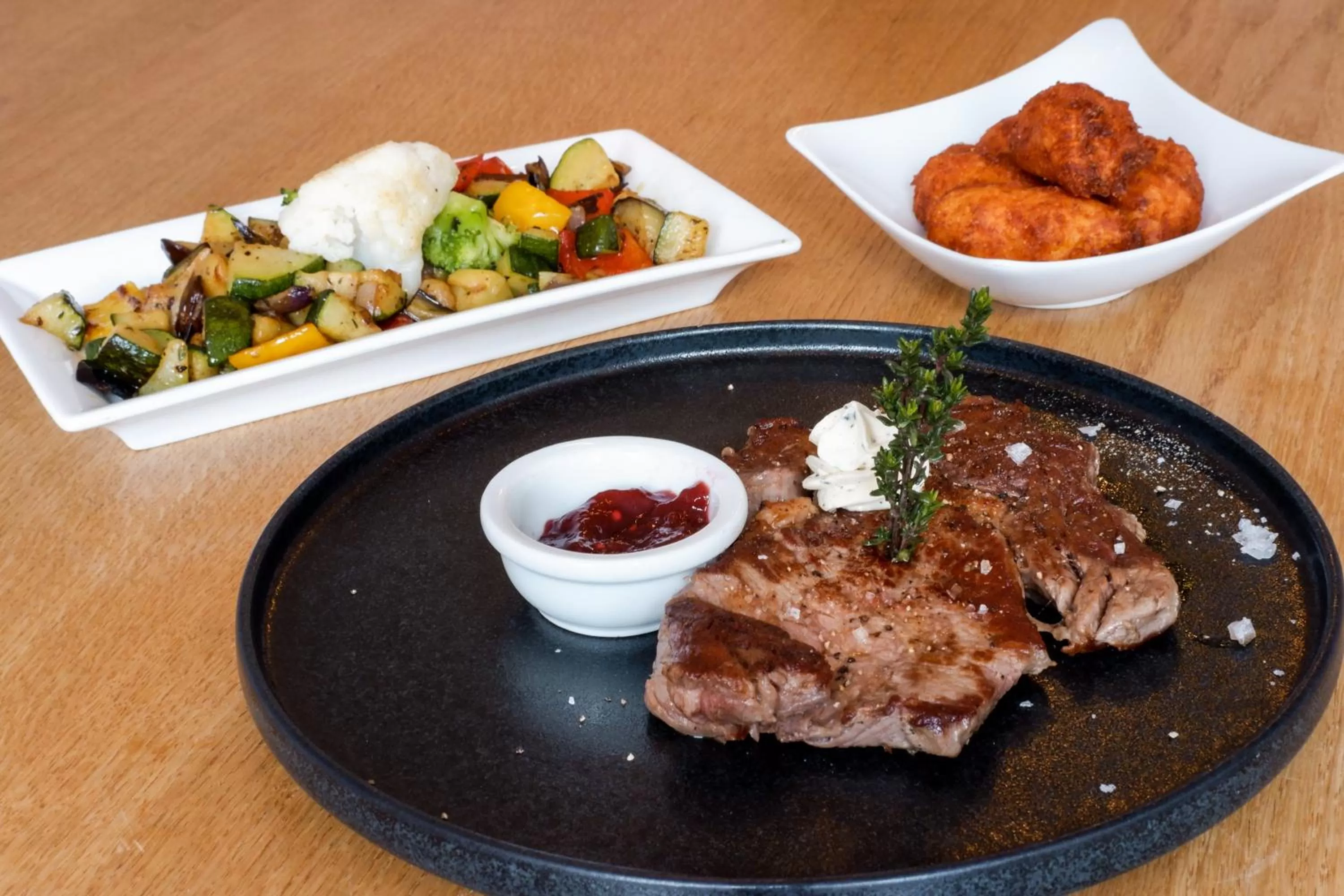 Restaurant/places to eat in Romantik Hotel Hirschen