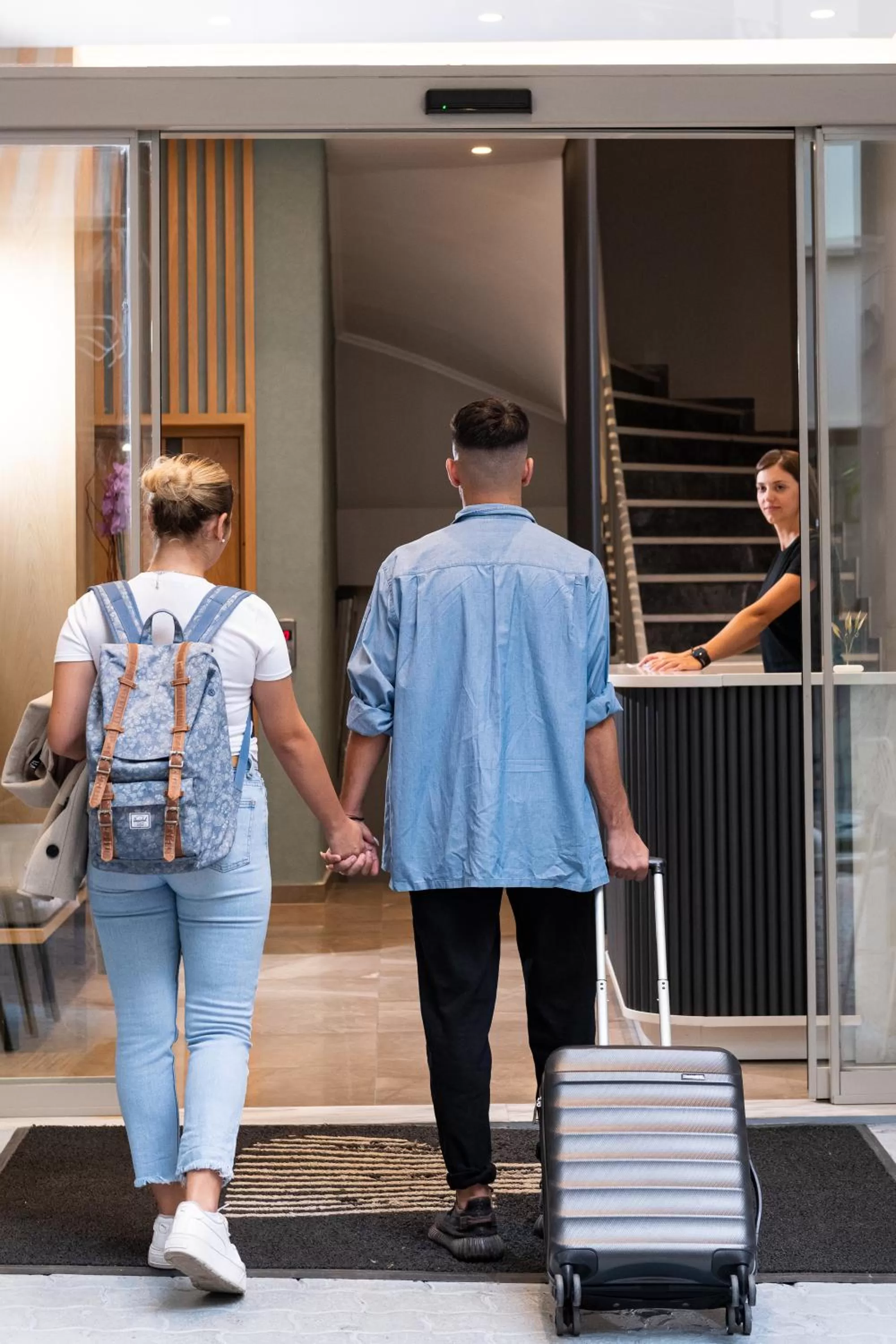 Facade/entrance in Enattica Suites