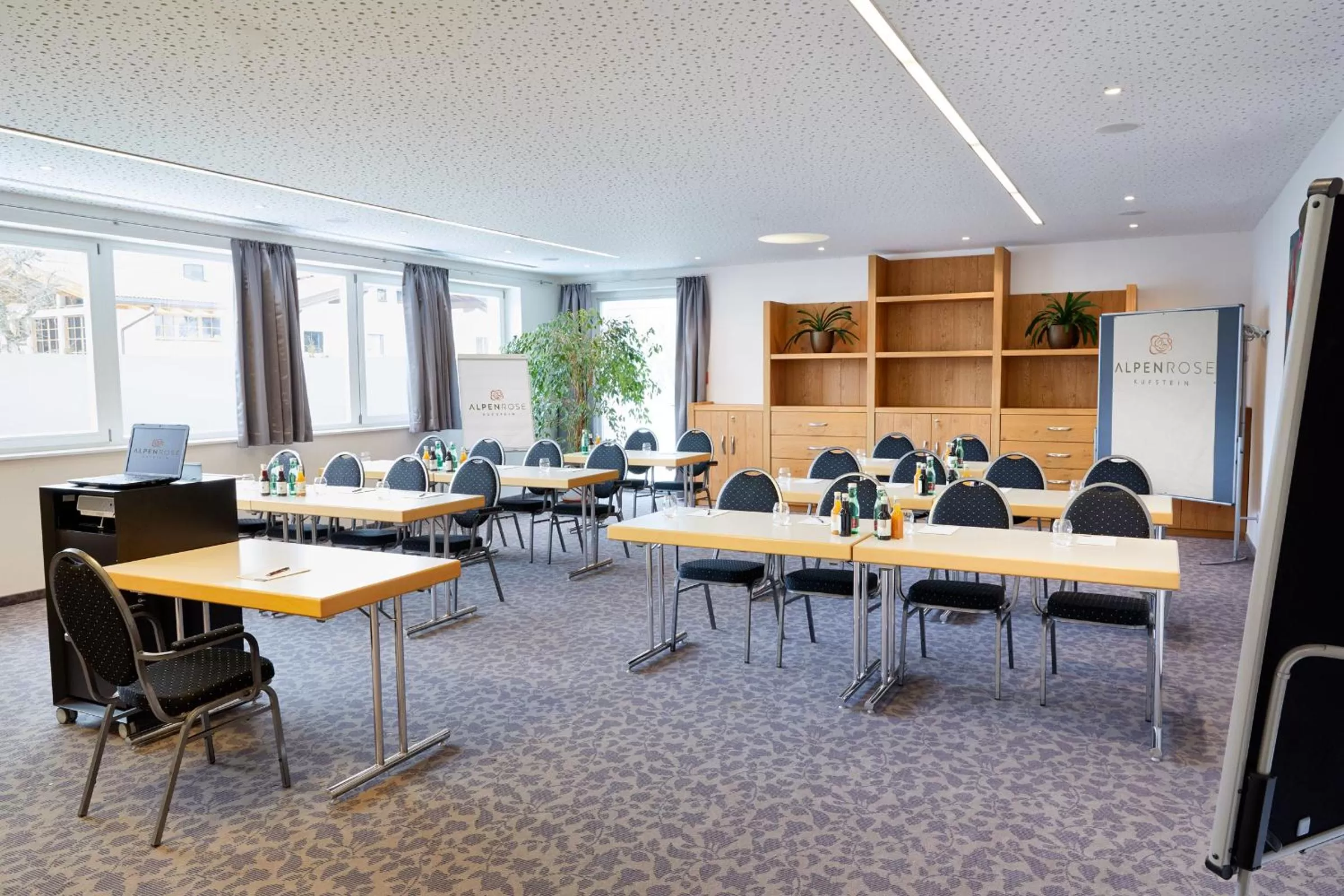 Business facilities in Alpenrose Kufstein