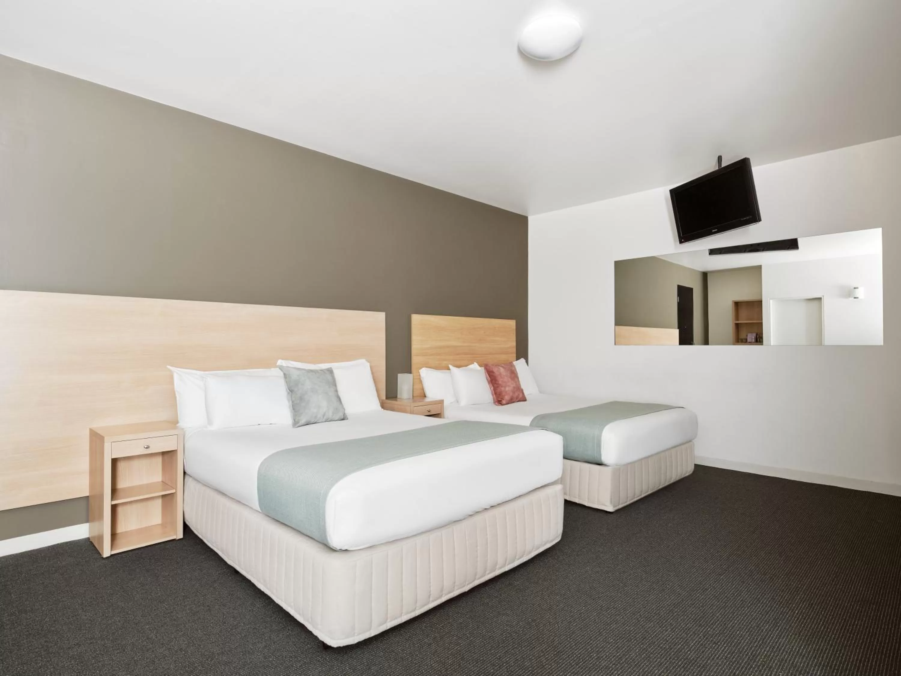 Bed in Saint Kilda Beach Hotel