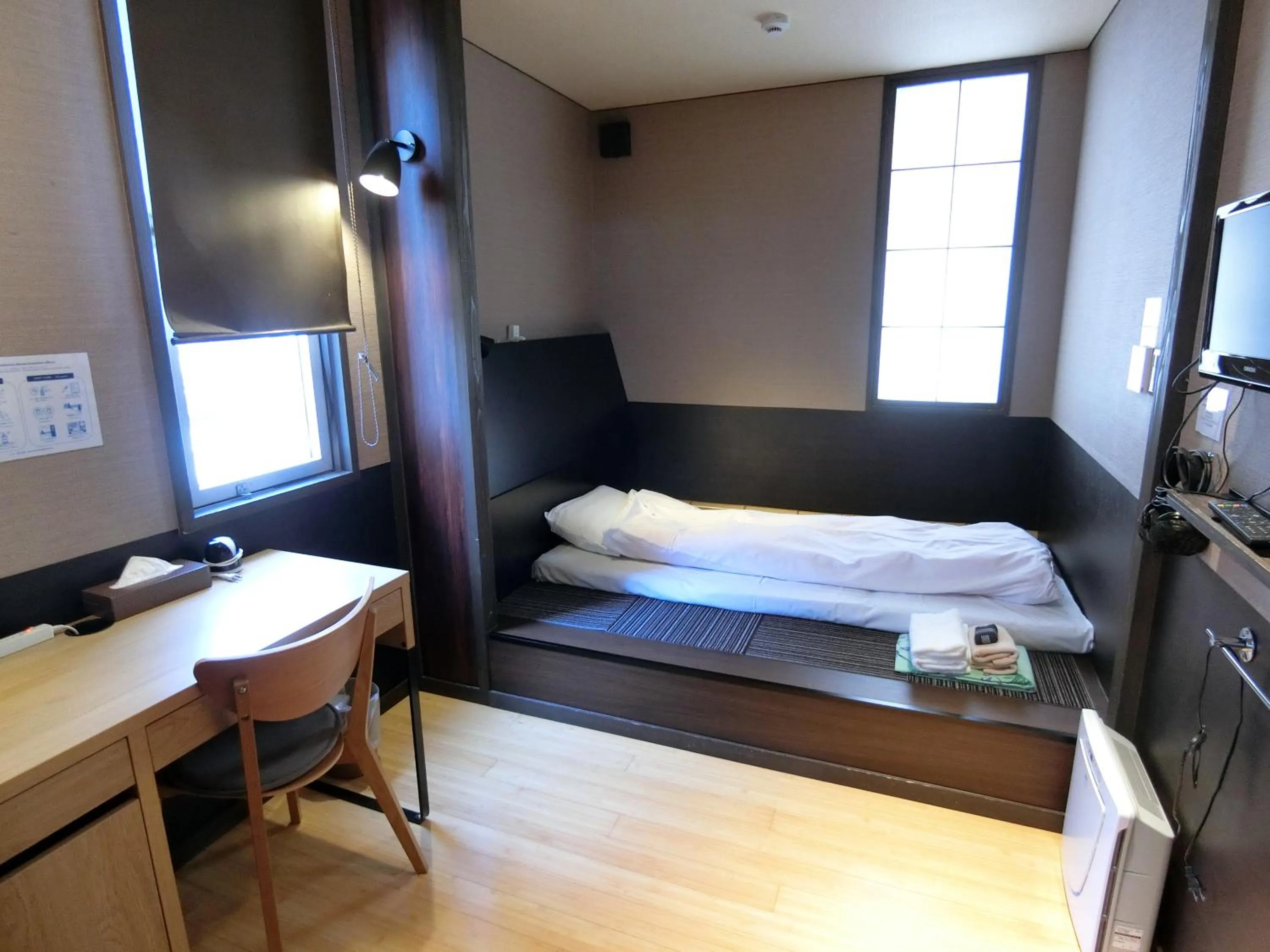 Photo of the whole room, Bed in Nogami Honkan