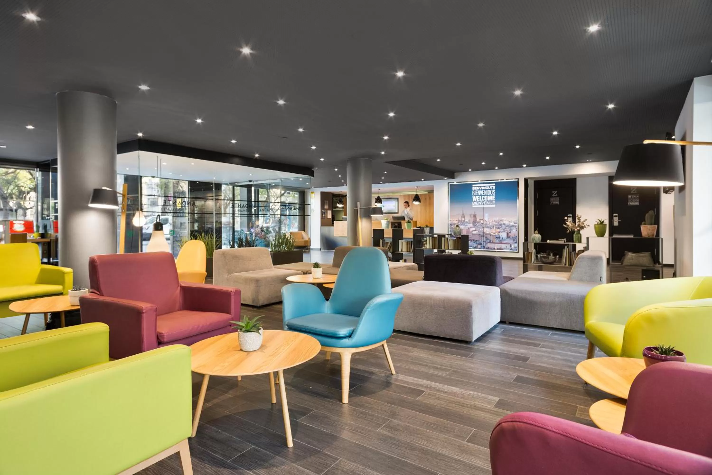 Communal lounge/ TV room in Andante Hotel