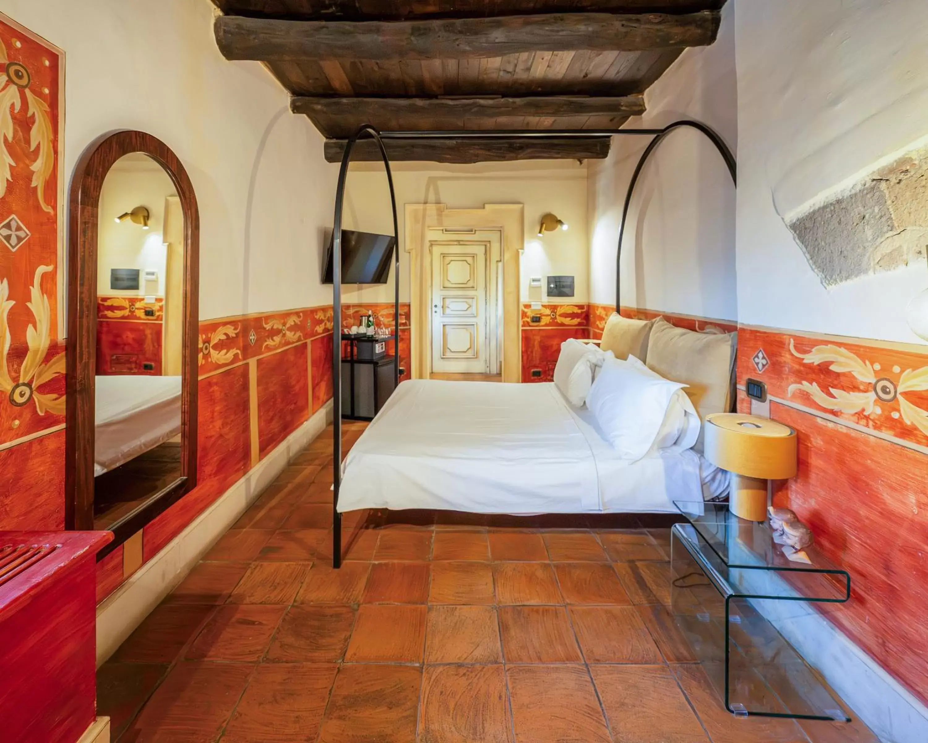 Photo of the whole room, Bed in Castello di Limatola