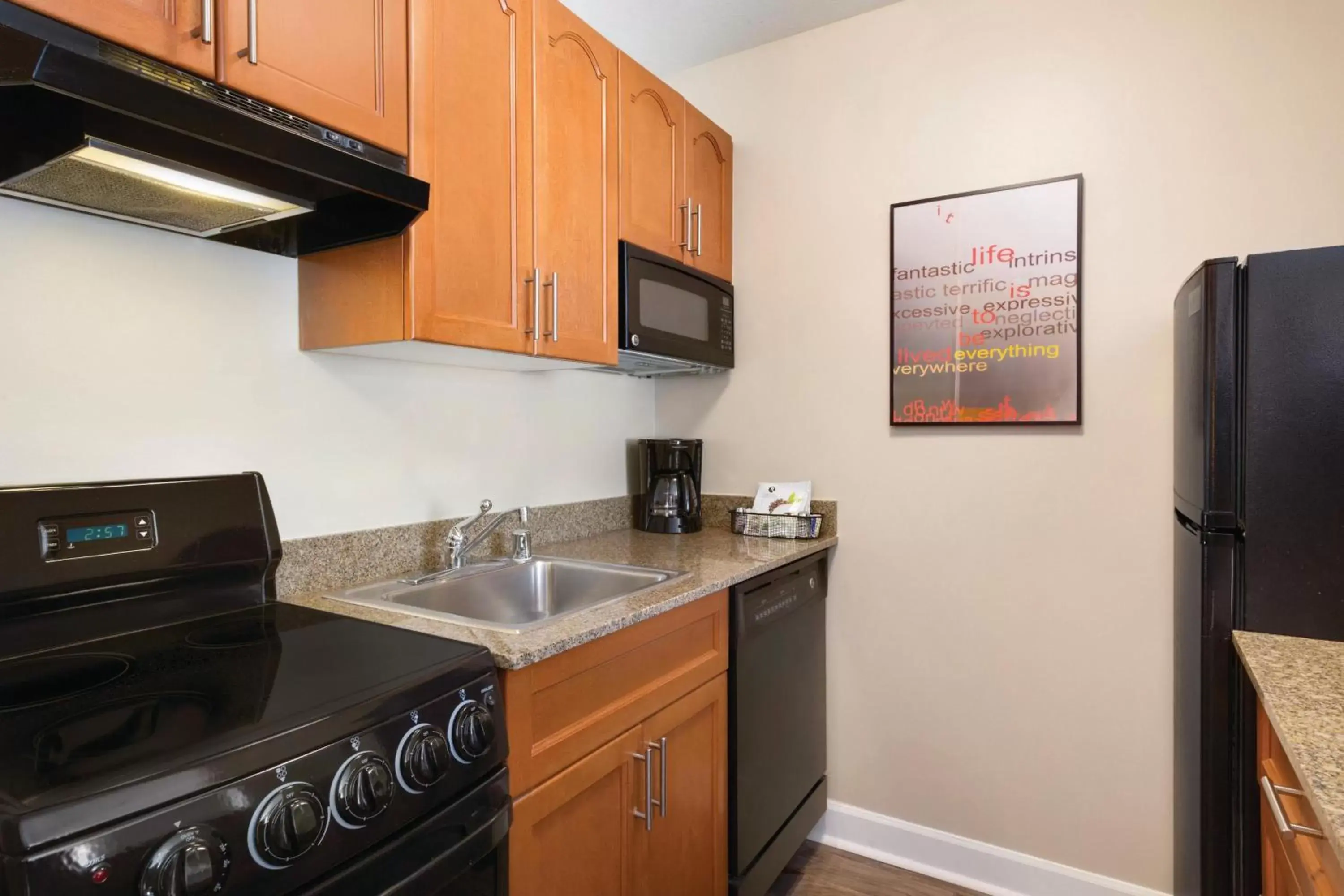 Kitchen or kitchenette, Kitchen/Kitchenette in TownePlace Suites by Marriott Denver Downtown