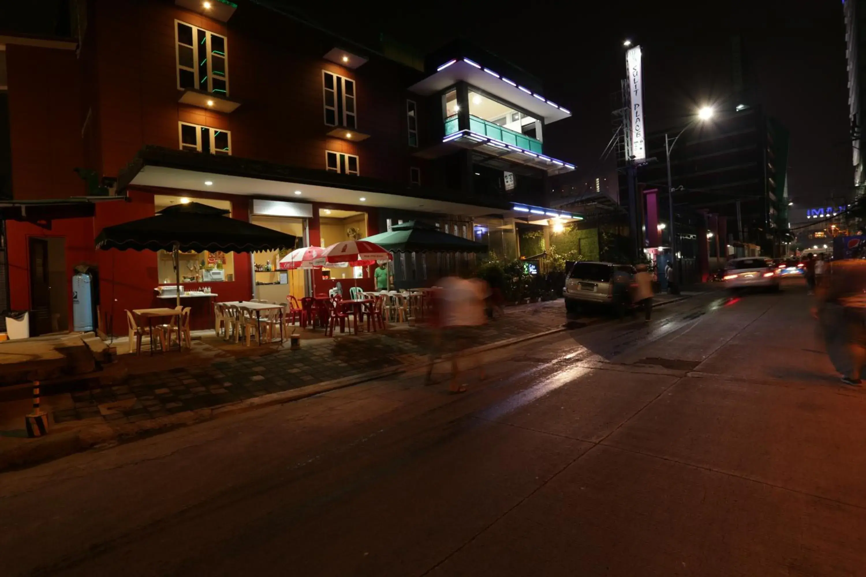 Facade/entrance in Sulit Place