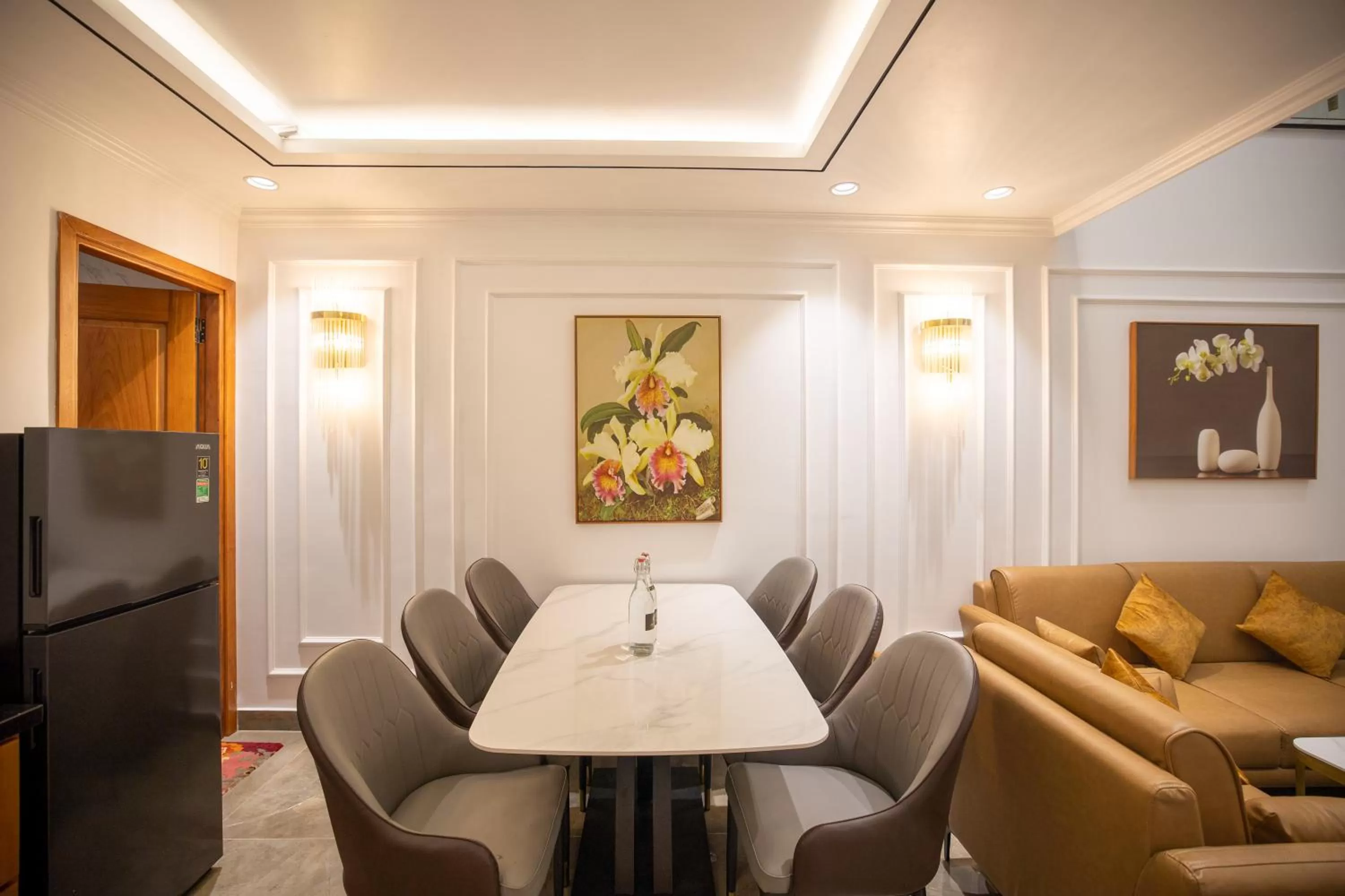 Living room in La Fleur Premium Central Apartment Hotel