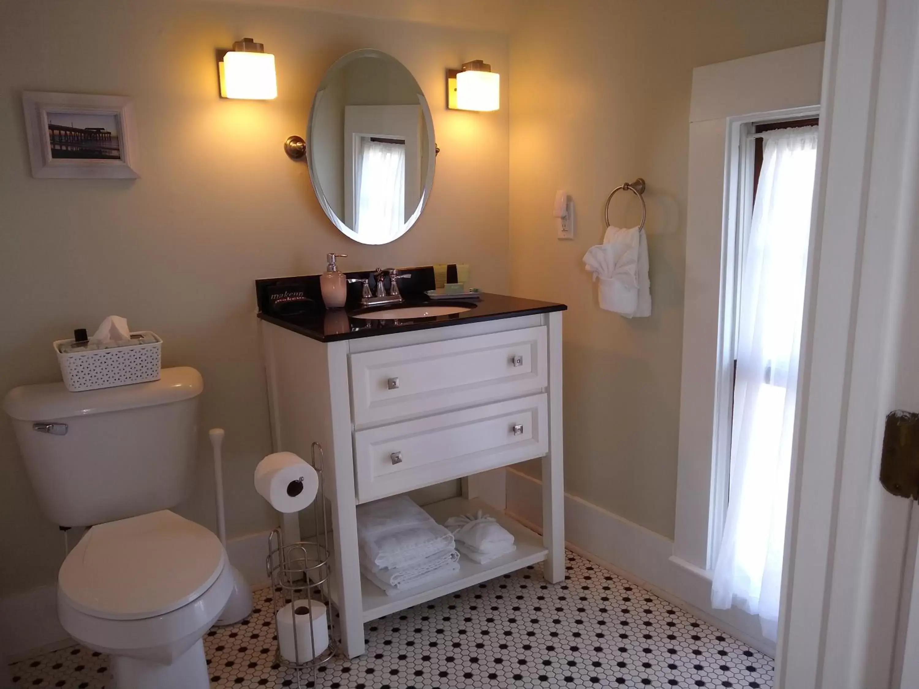 Surf Song Bed & Breakfast Surf Song Bed & Breakfast