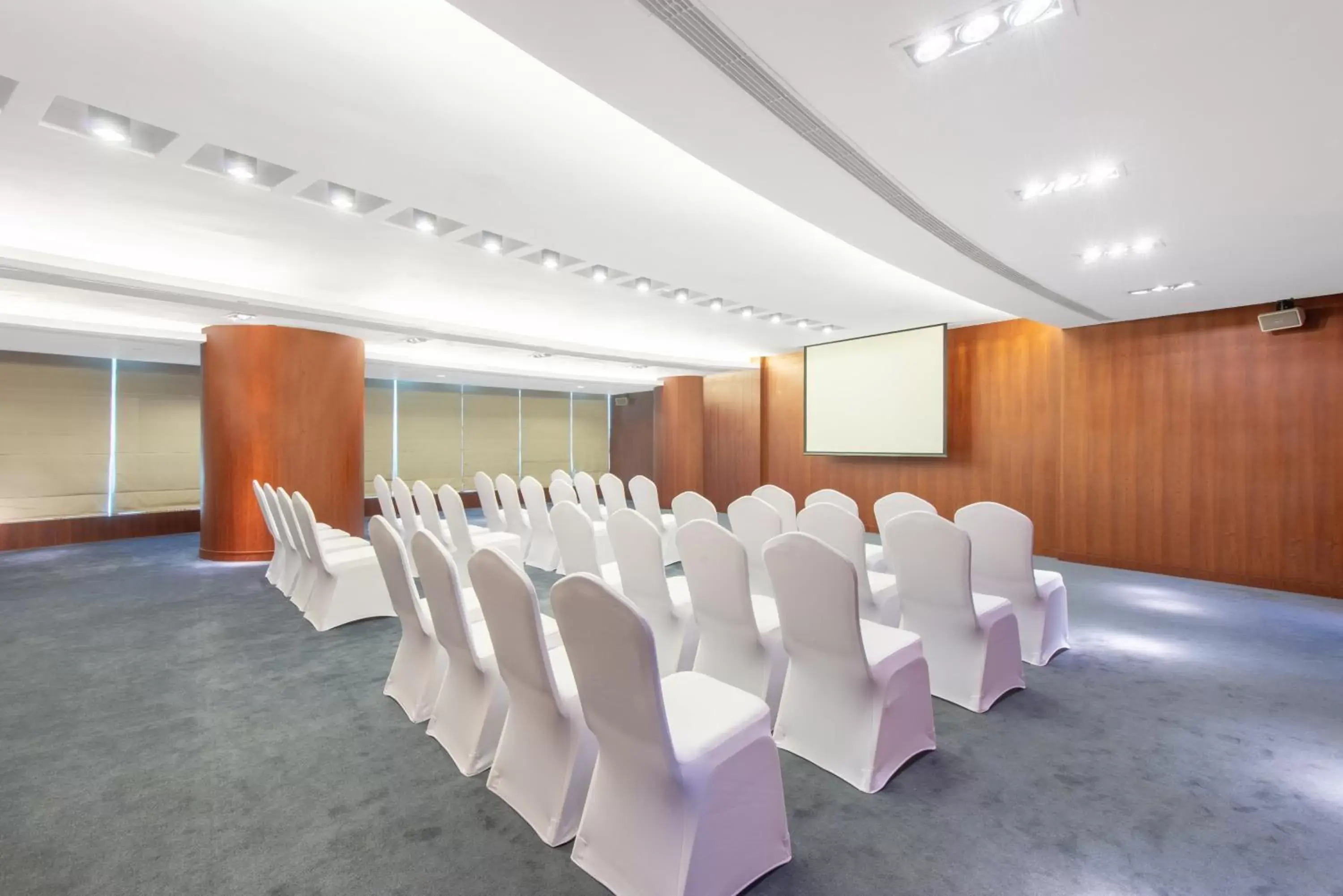 Meeting/conference room, Banquet Facilities in Crowne Plaza Zhuhai City Center, an IHG Hotel