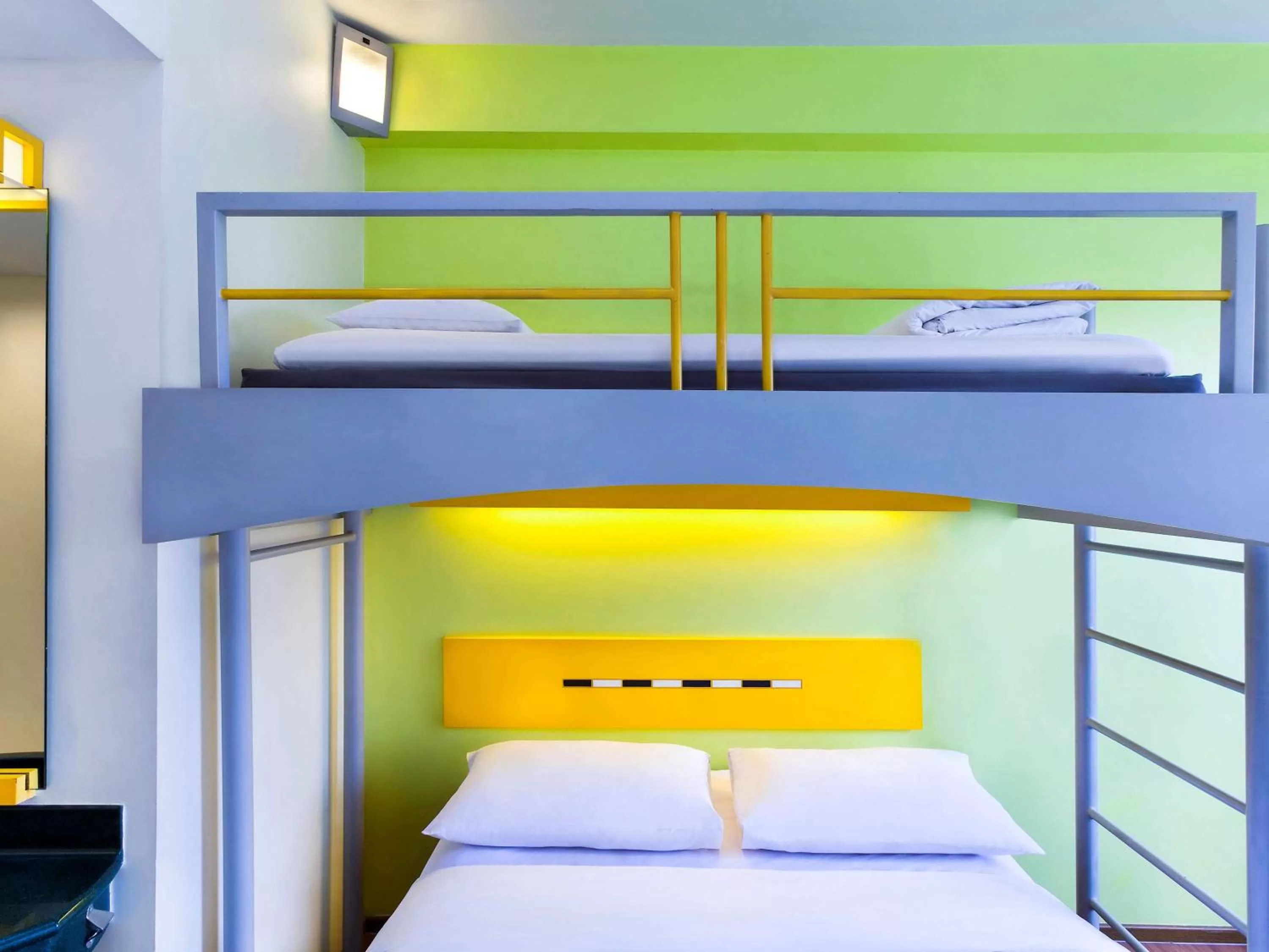 Queen Room with Bunk Bed in Ibis Budget Jakarta Menteng