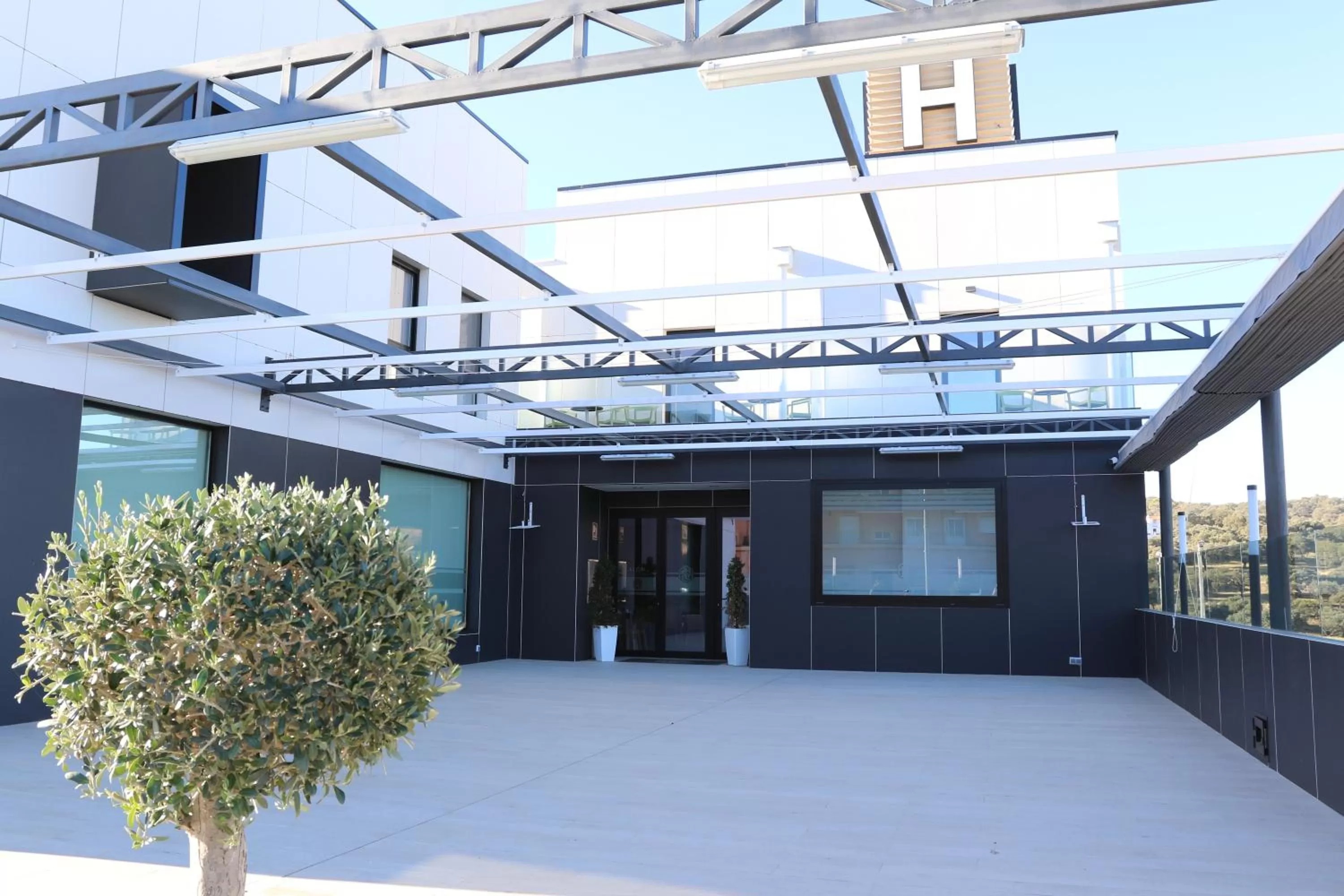 Banquet/Function facilities, Property Building in Hotel Leo