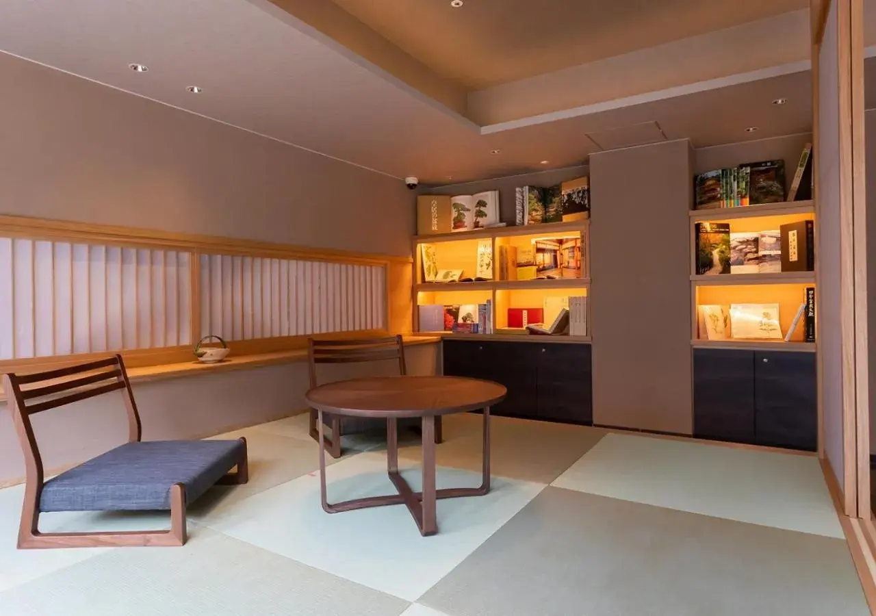 Area and facilities in Hotel Niwa Tokyo