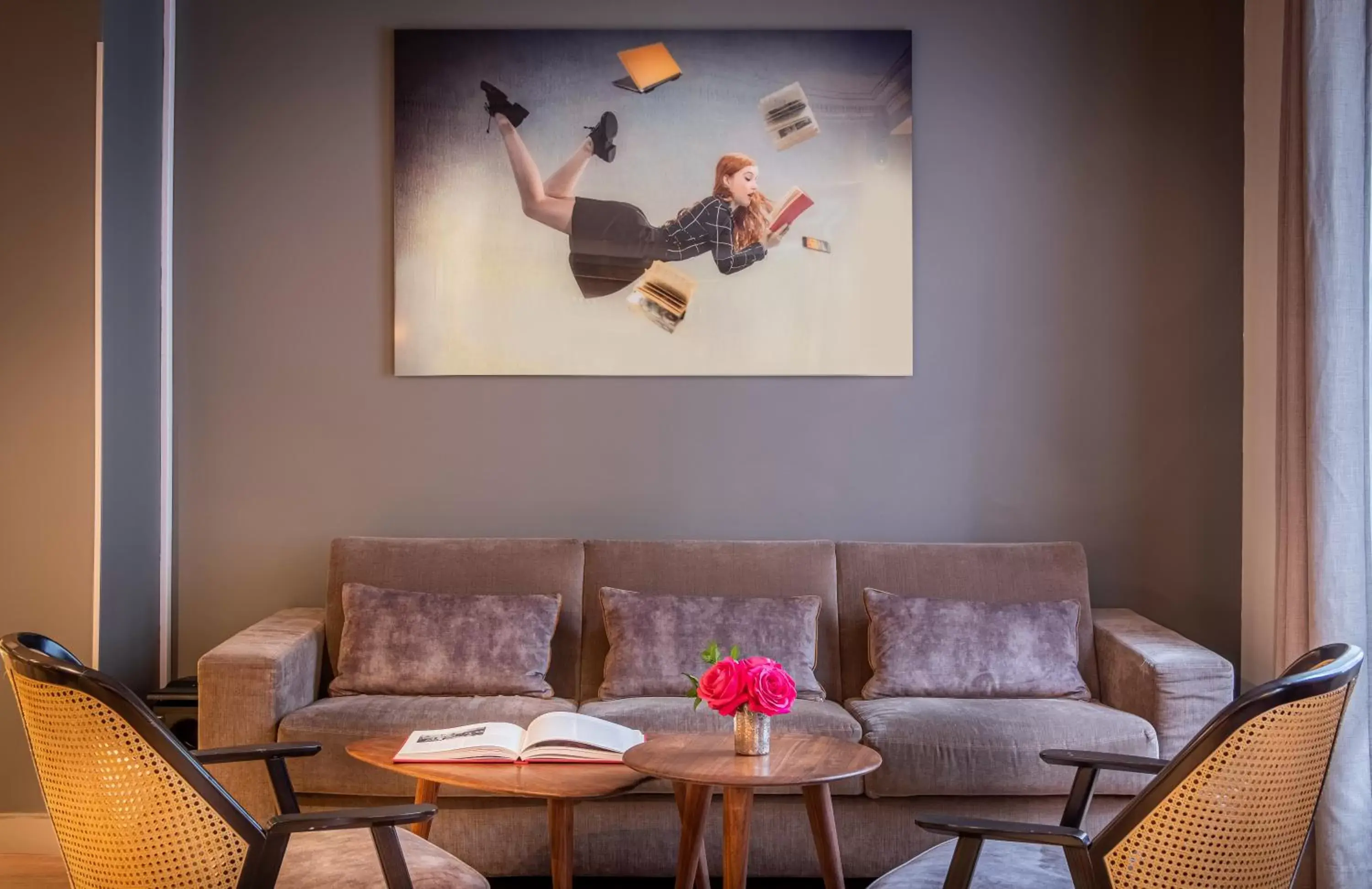 Lobby or reception, Seating Area in Hôtel Le Tourville by Inwood Hotels