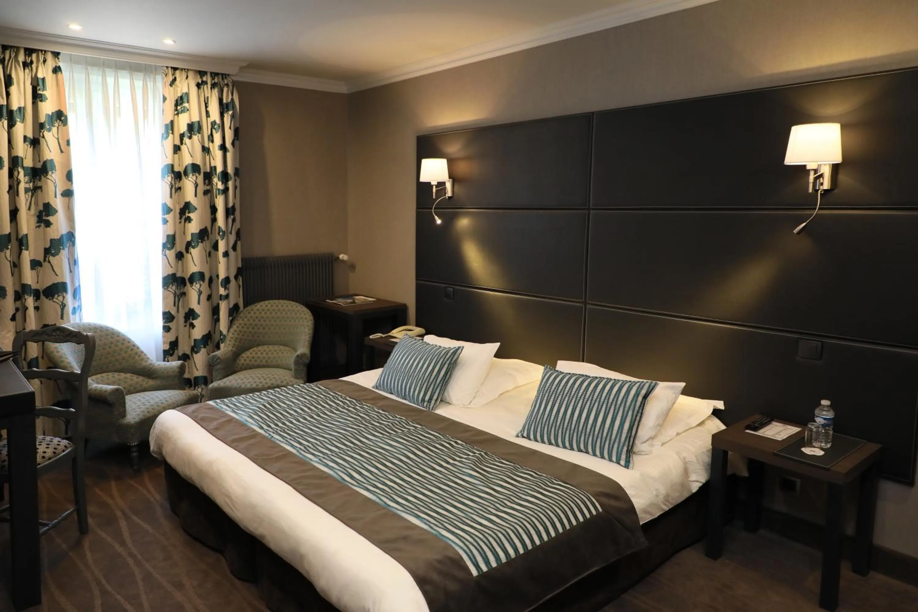 Bed in Le Grand Hotel & Spa