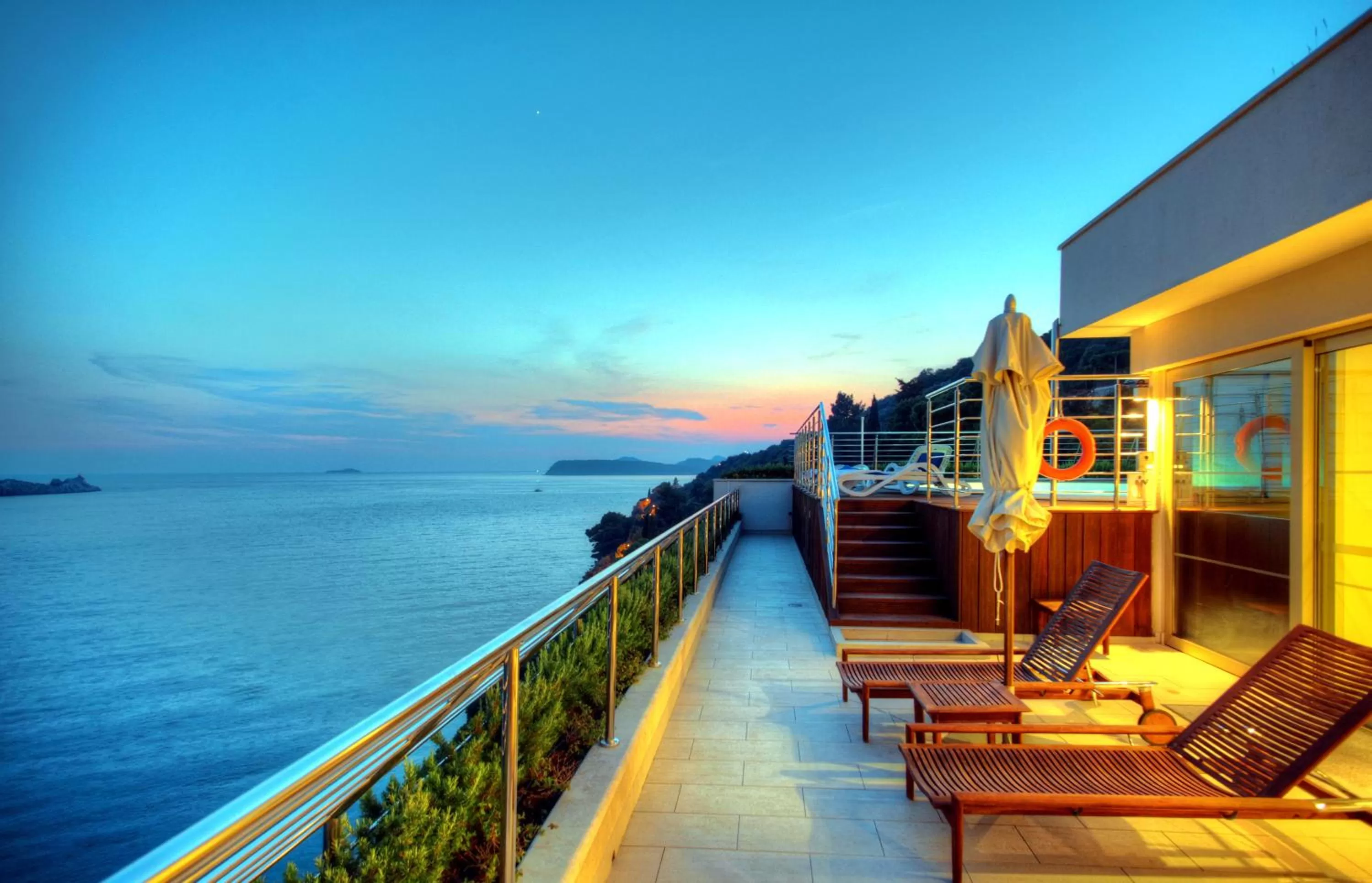 Sea view in Hotel More