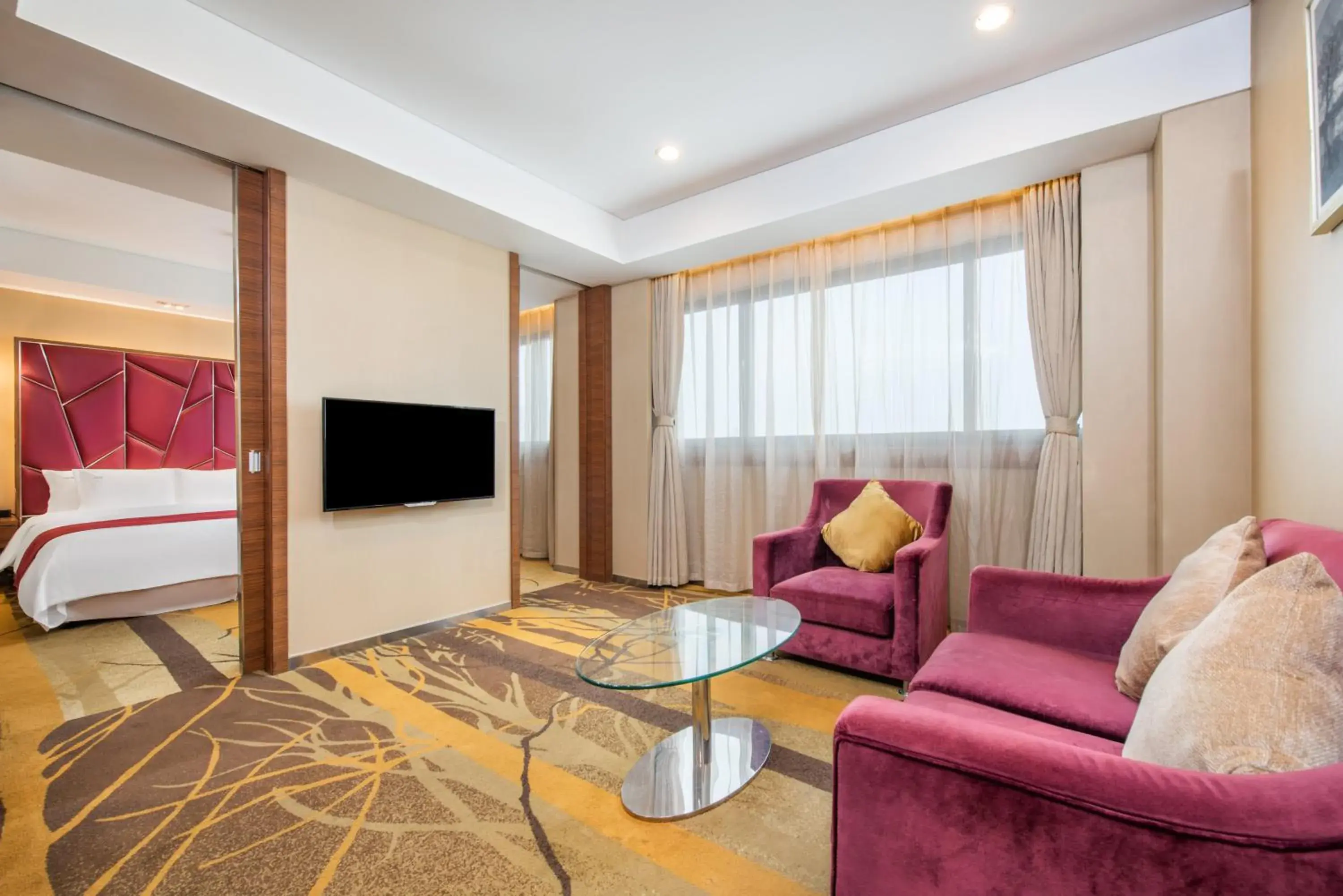 Bedroom, Seating Area in Holiday Inn Hefei, an IHG Hotel