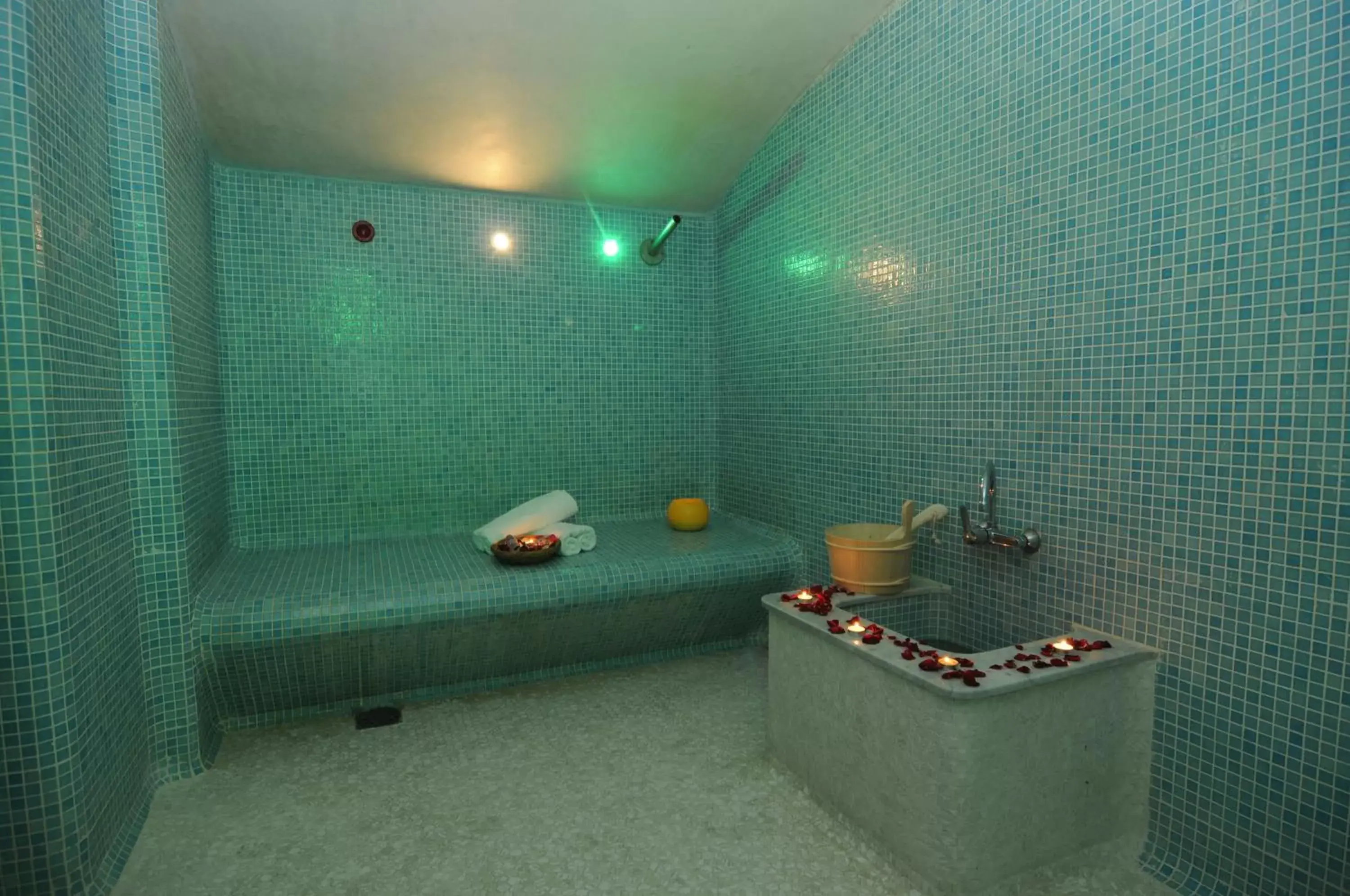 Spa and wellness centre/facilities, Bathroom in Hotel Timoulay and Spa Agadir