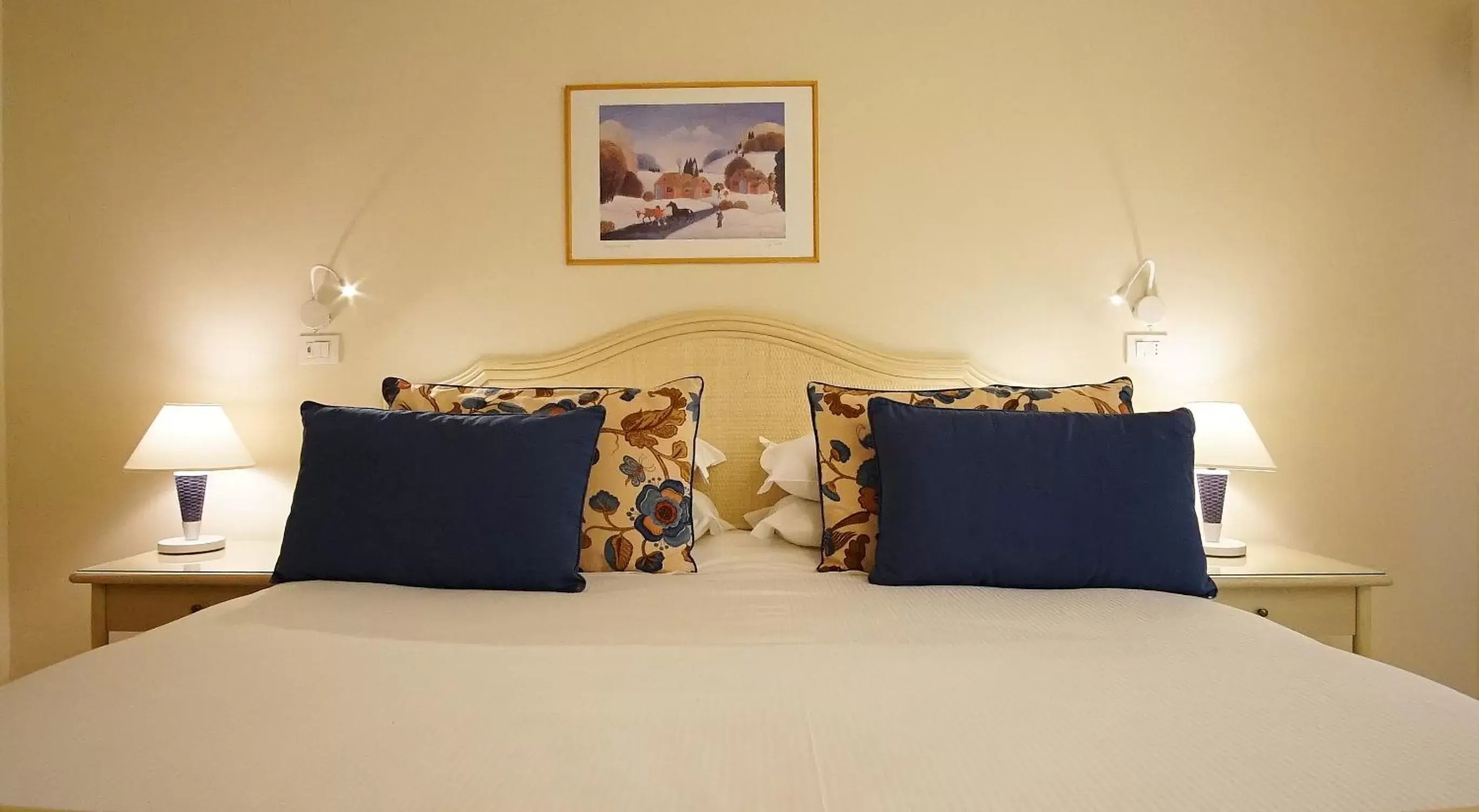 Bed in Grand Hotel Aminta