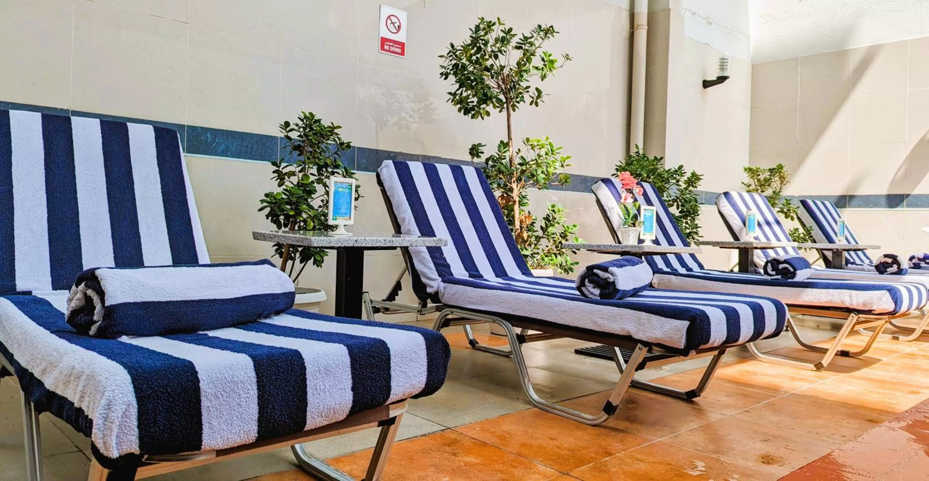 Swimming pool in City Tower Hotel