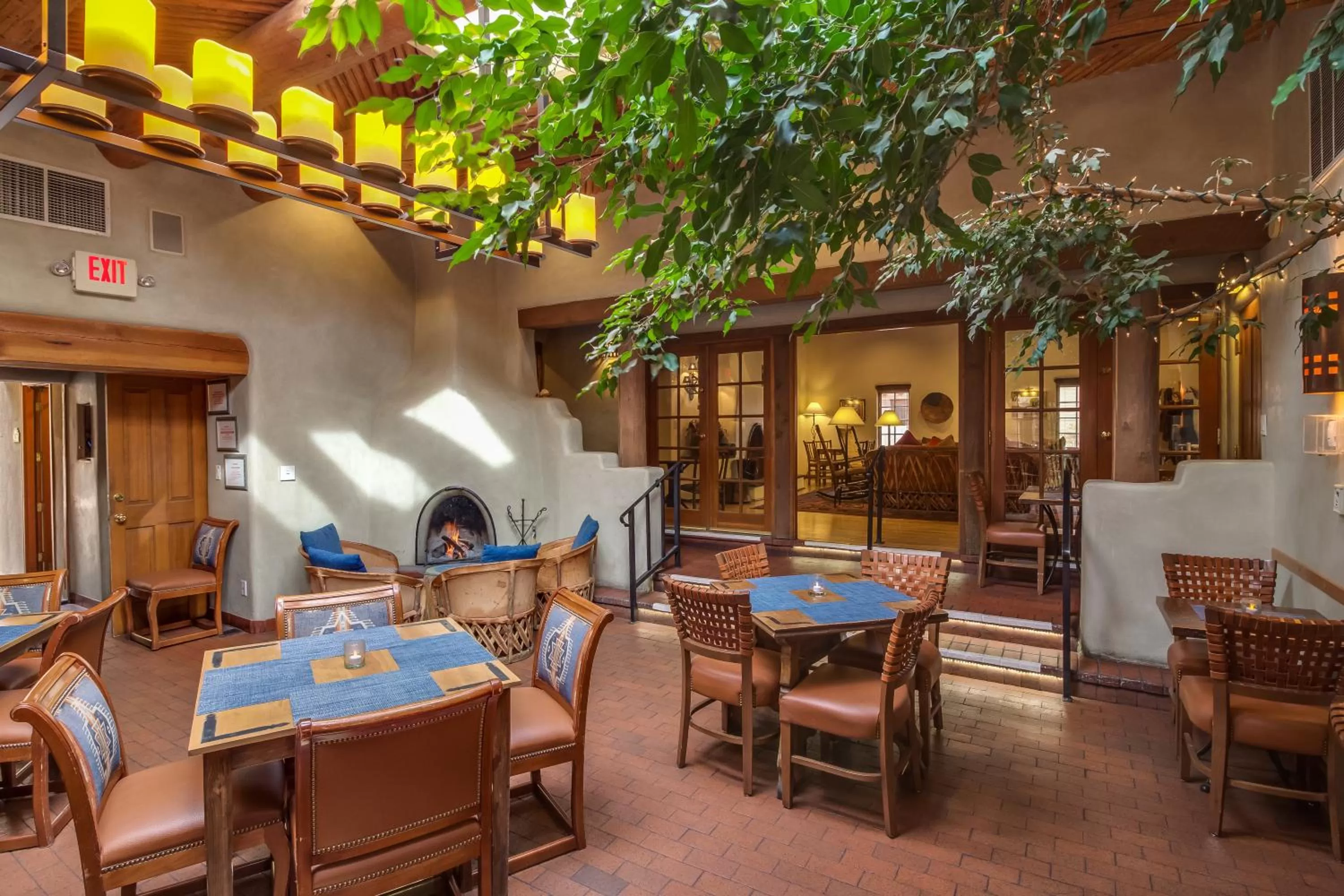 Restaurant/places to eat in Inn on the Alameda