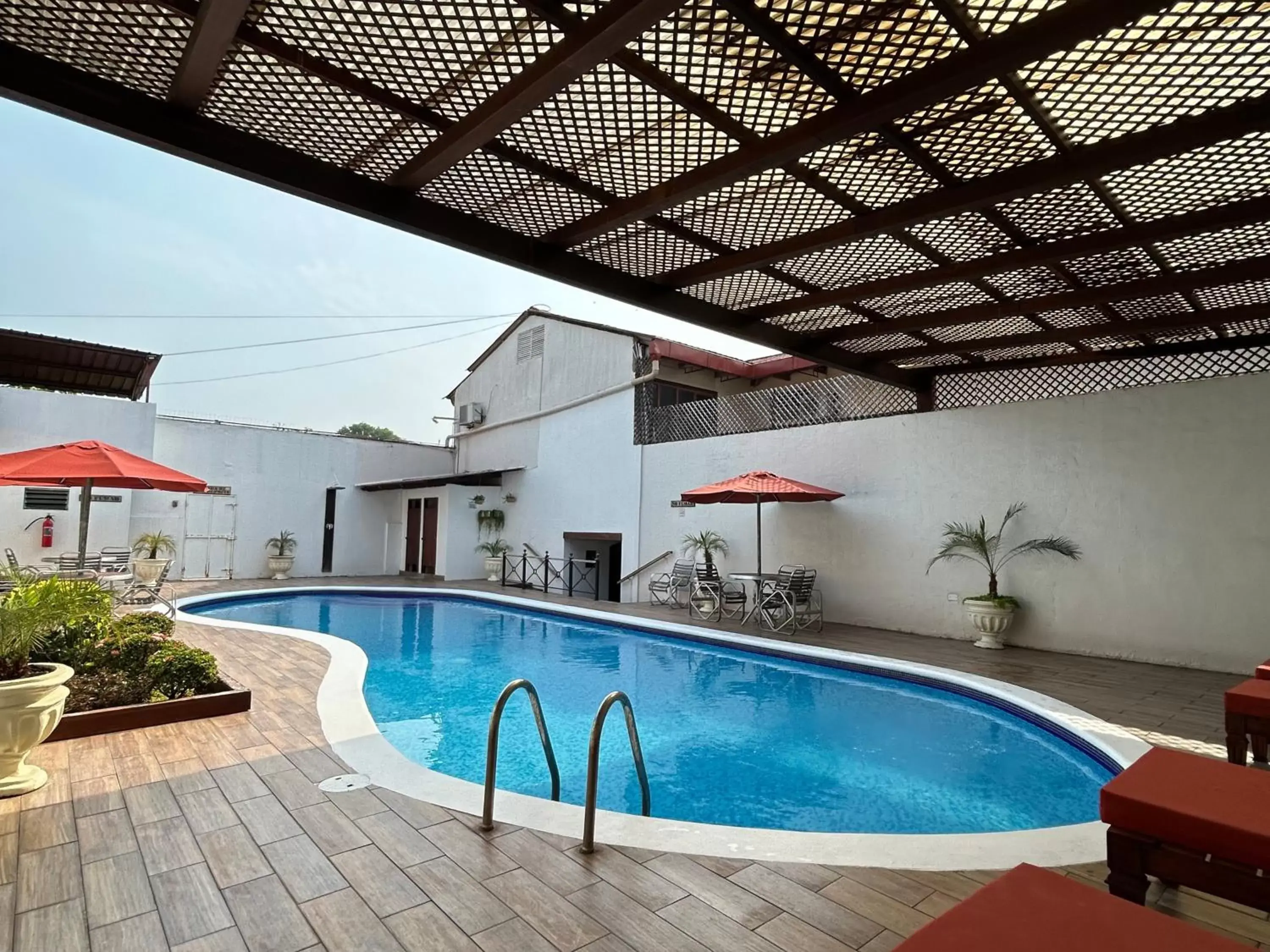 Swimming Pool in Hotel del Patio