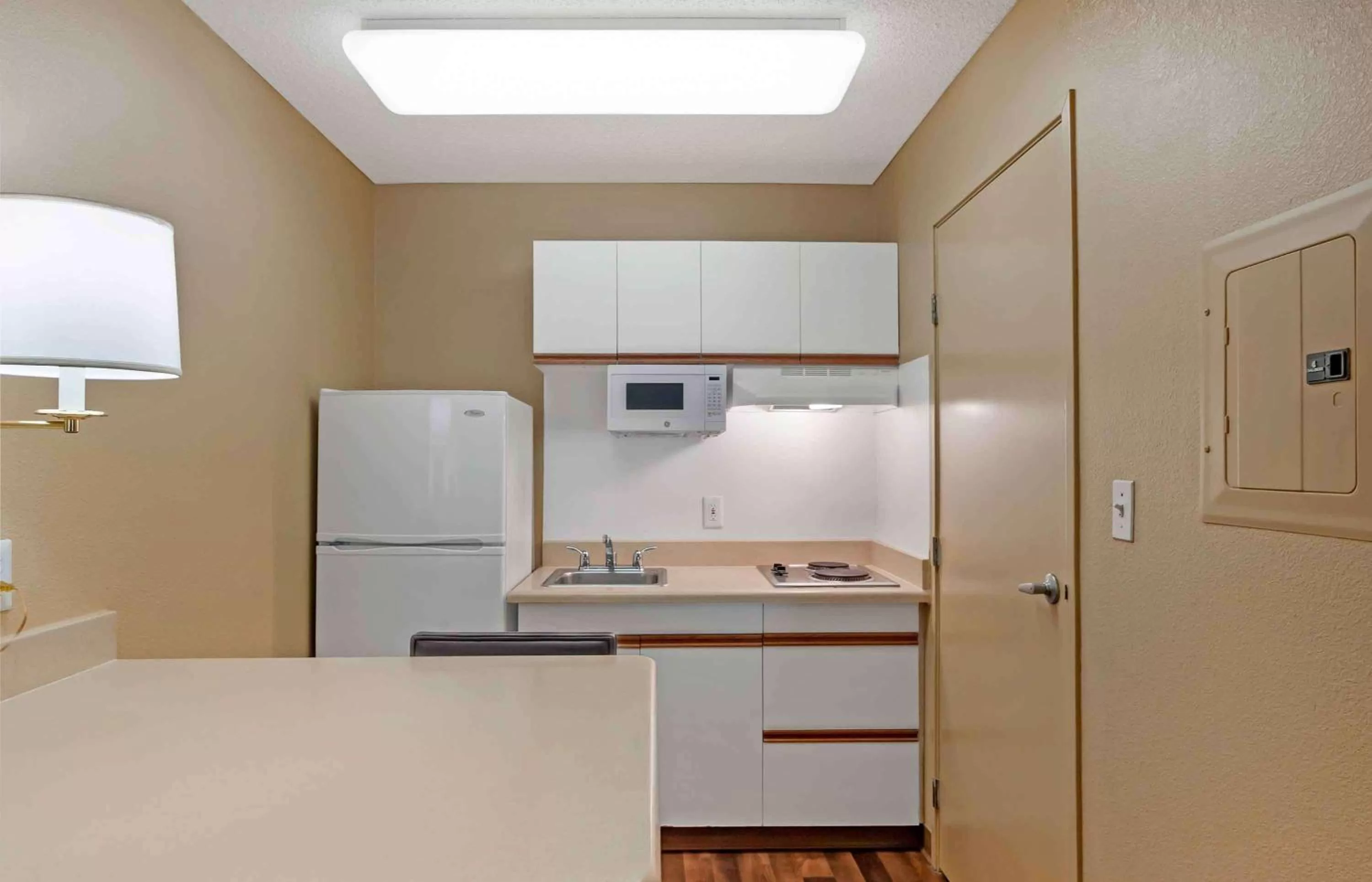 Bedroom in Extended Stay America Suites - San Diego - Sorrento Mesa