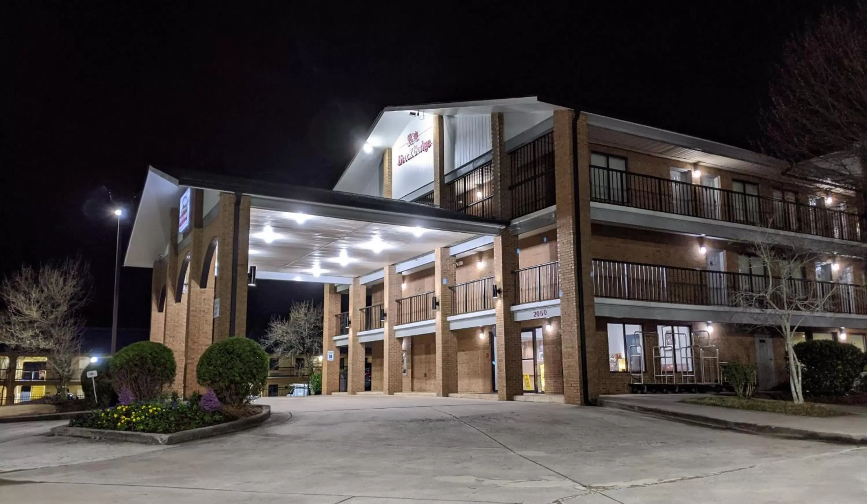 Property building in Brick Lodge Atlanta/Norcross Property building in Brick Lodge Atlanta/Norcross