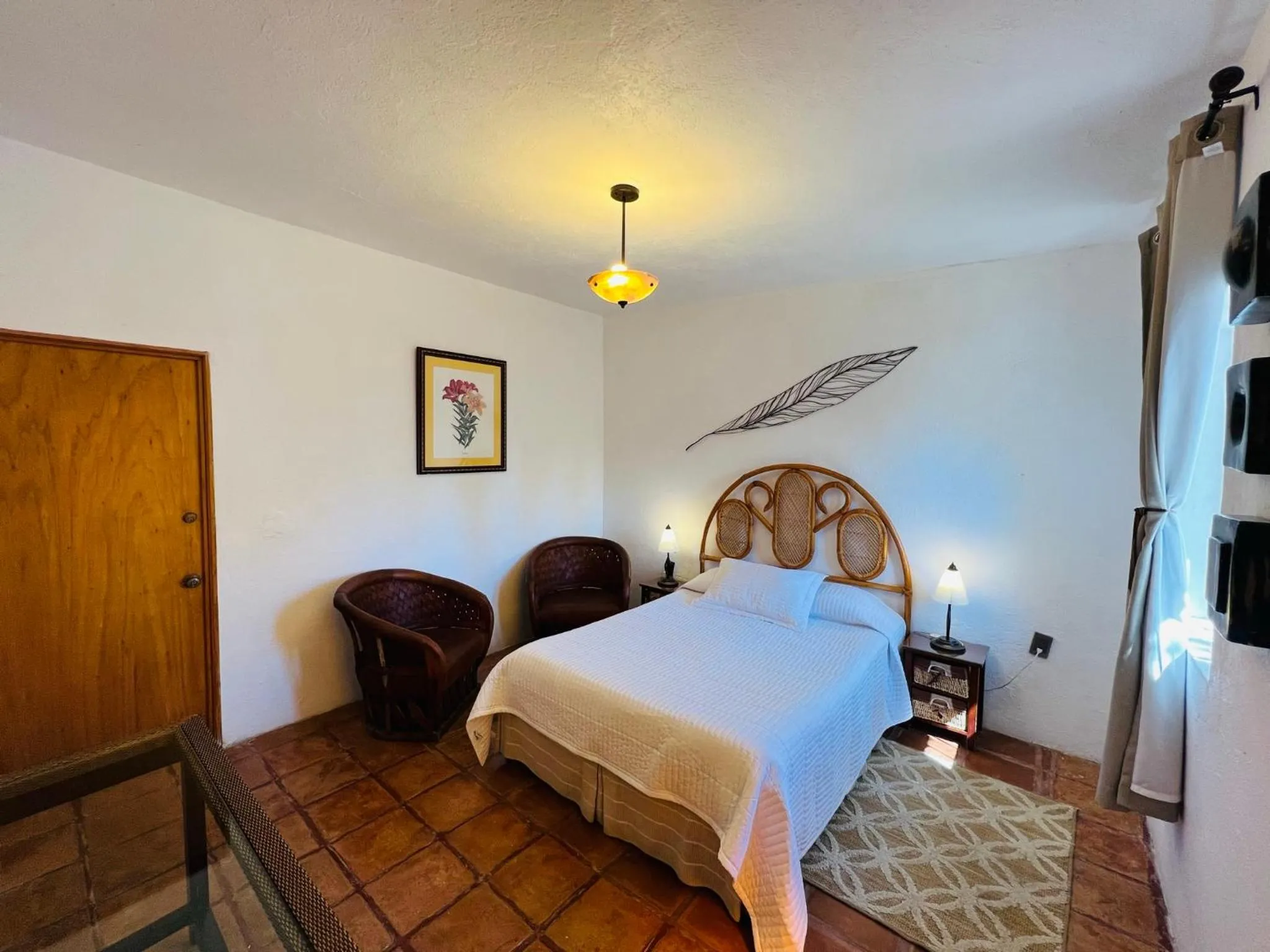 Photo of the whole room in Hotel Parador Vernal