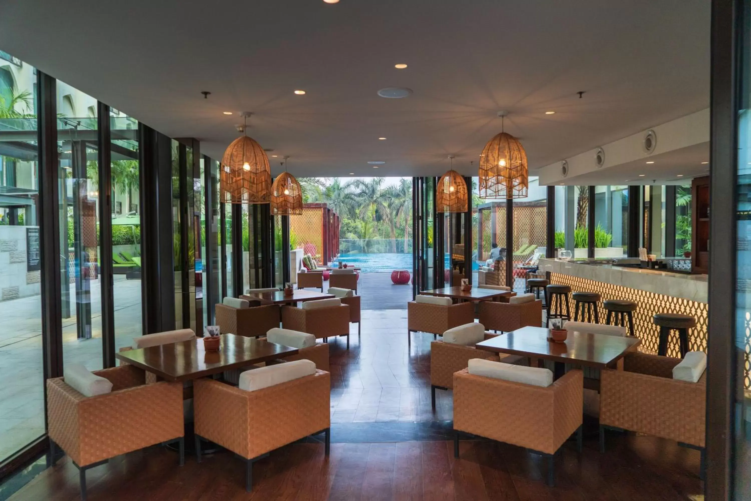 Lounge or bar in InterContinental Dhaka by IHG Lounge or bar in InterContinental Dhaka by IHG