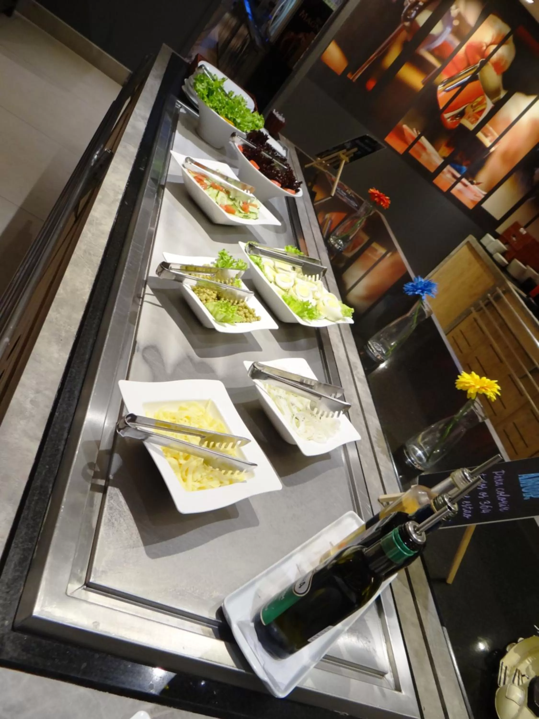 Food and drinks in ibis Santos Valongo