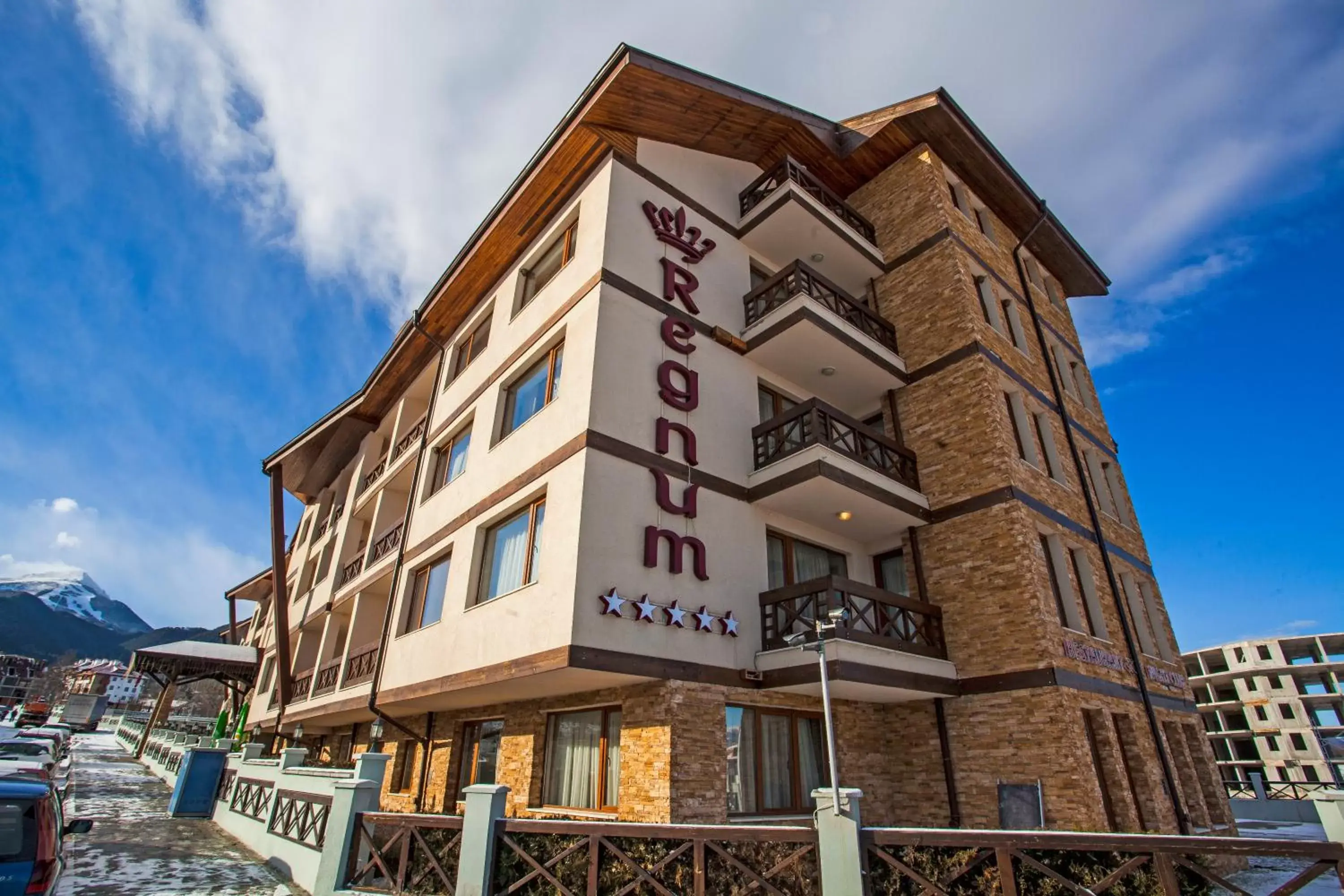 Property Building in Regnum Bansko Ski Hotel & SPA