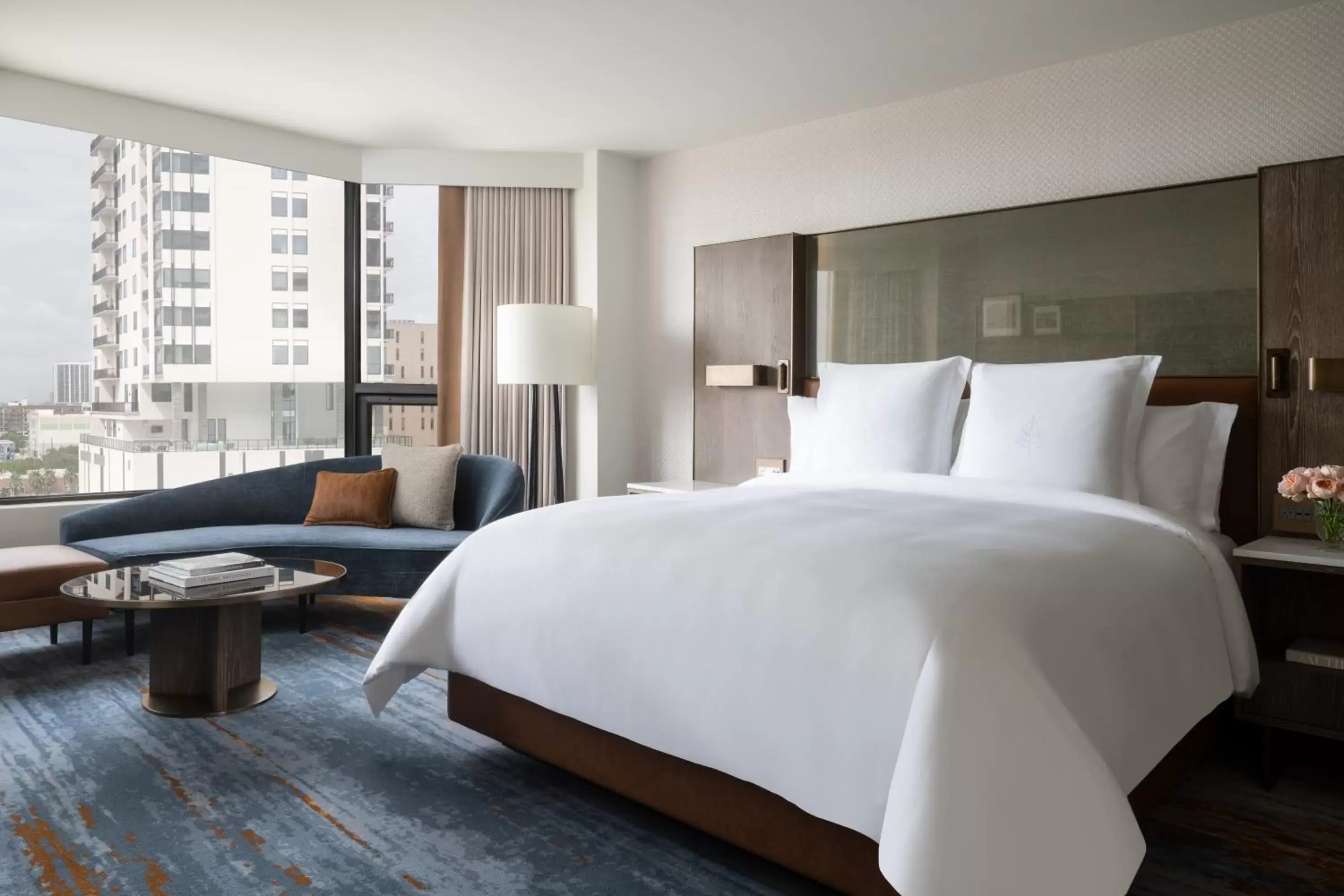 Bedroom, Bed in Four Seasons Hotel Houston