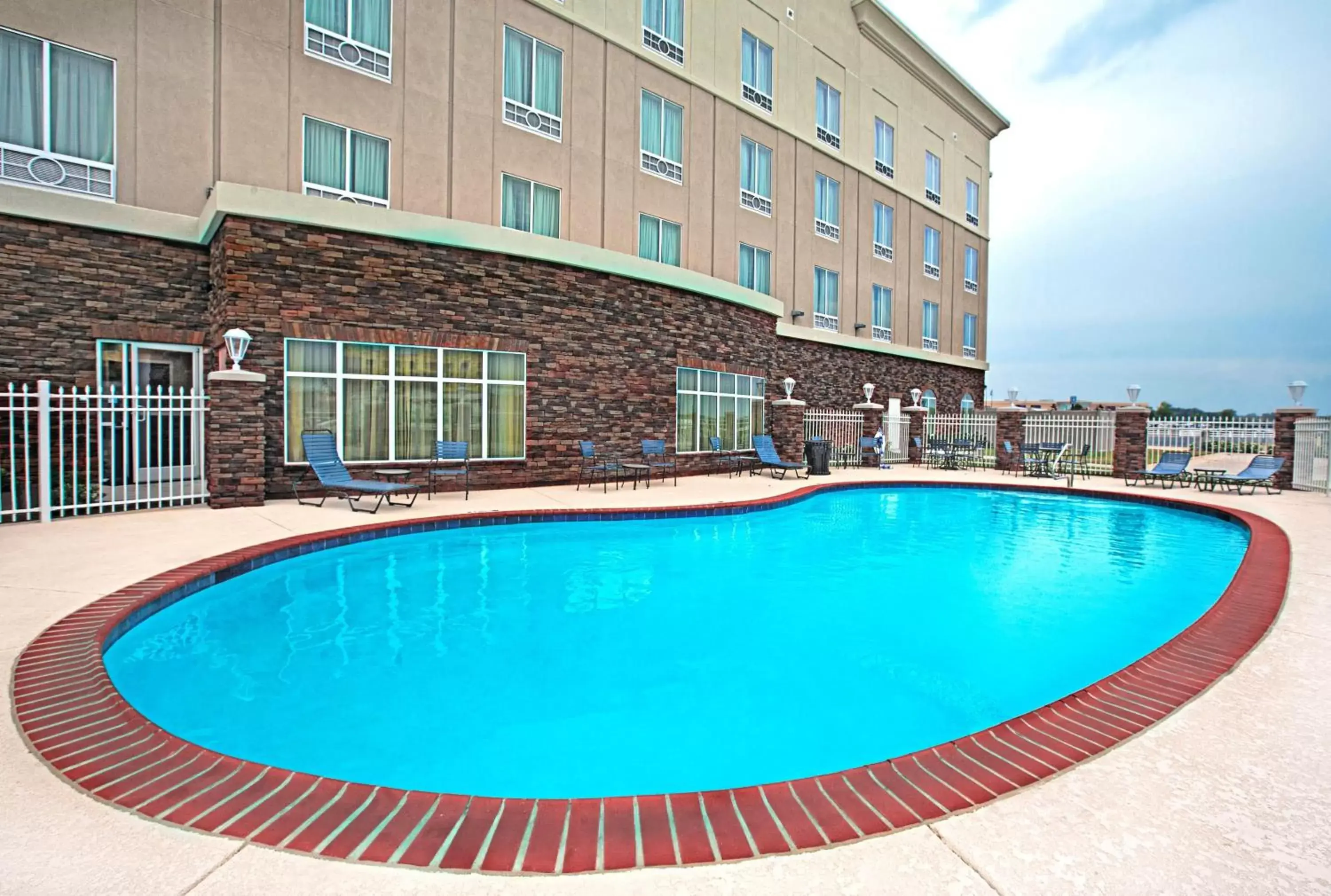 Swimming Pool in Holiday Inn Express and Suites Bossier City Louisiana Downs, an IHG Hotel