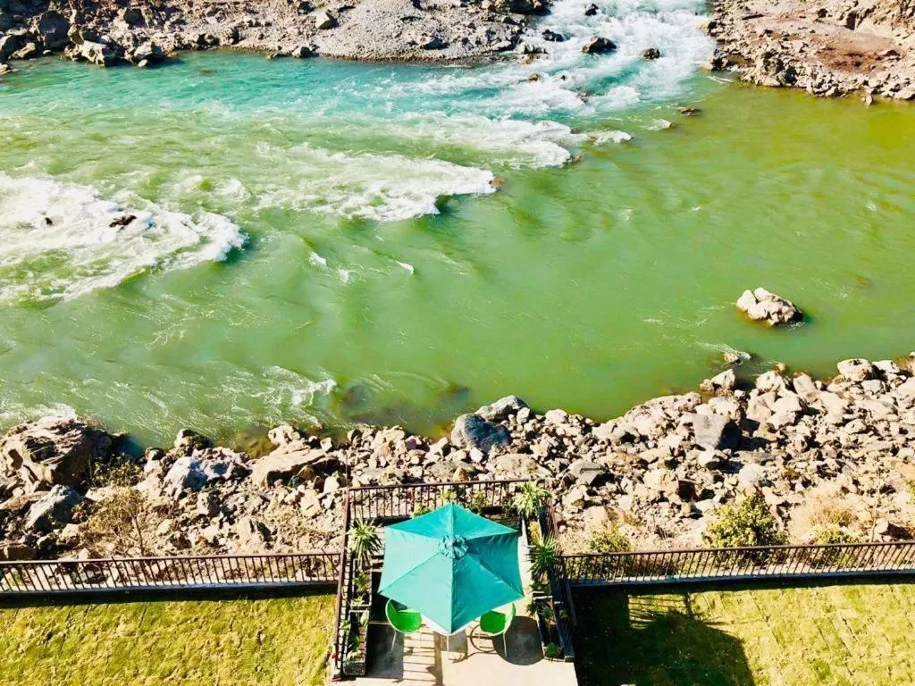 Bird's eye view in Hotel La Orilla Muzaffarabad