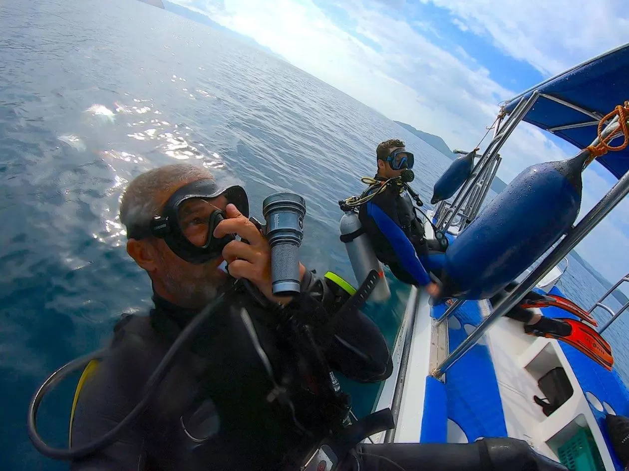 Diving in Chindonan Dive and Beach Resort